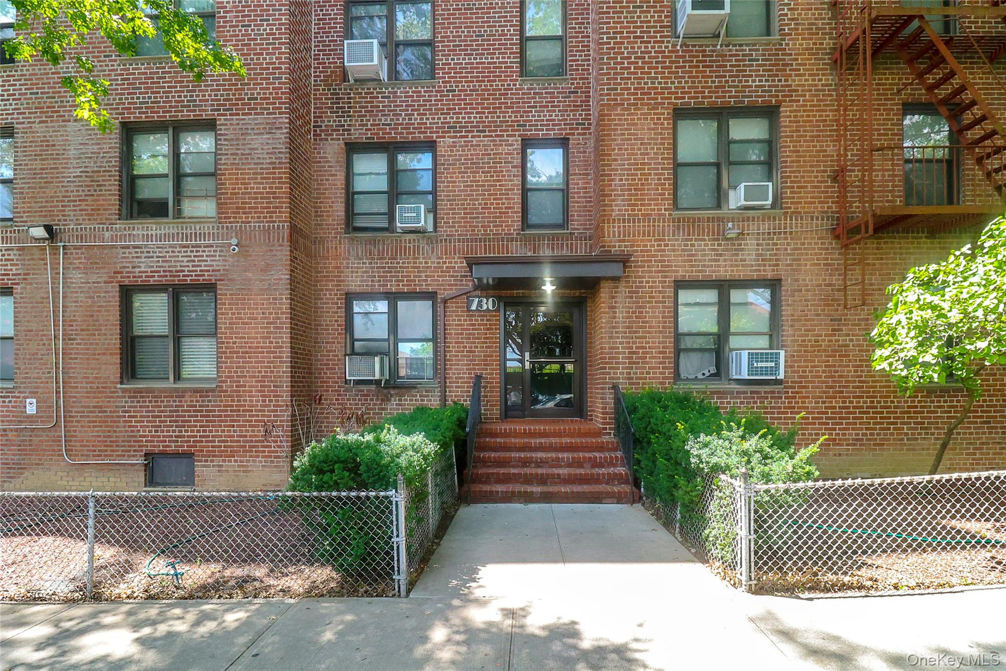 730 E 232nd Street # 5D, Bronx, NY 10466
