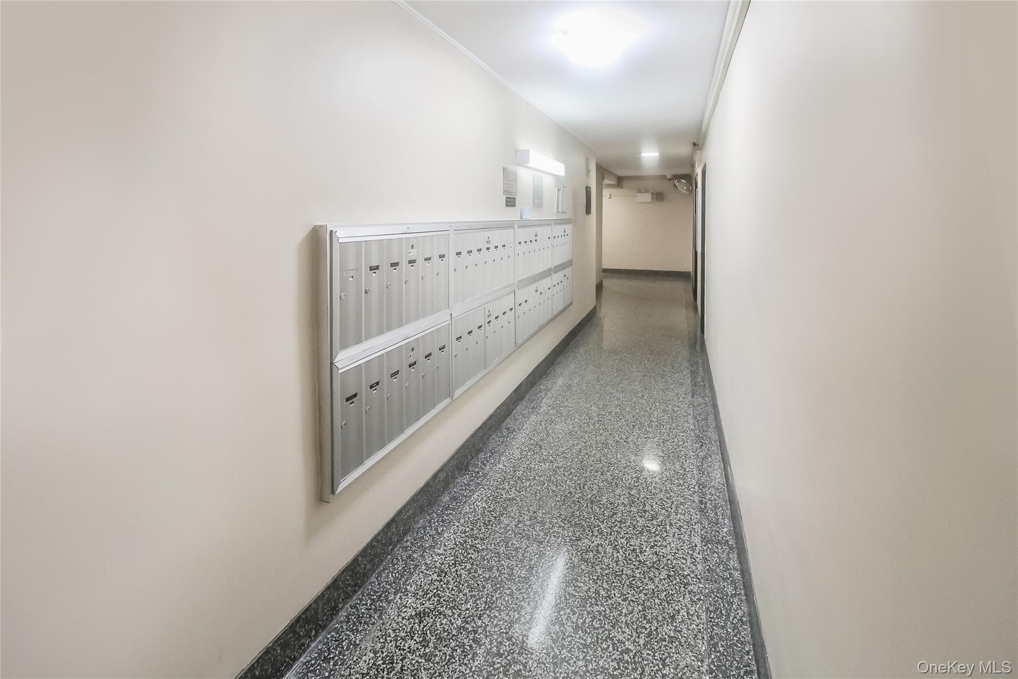 730 E 232nd Street # 5D, Bronx, NY 10466