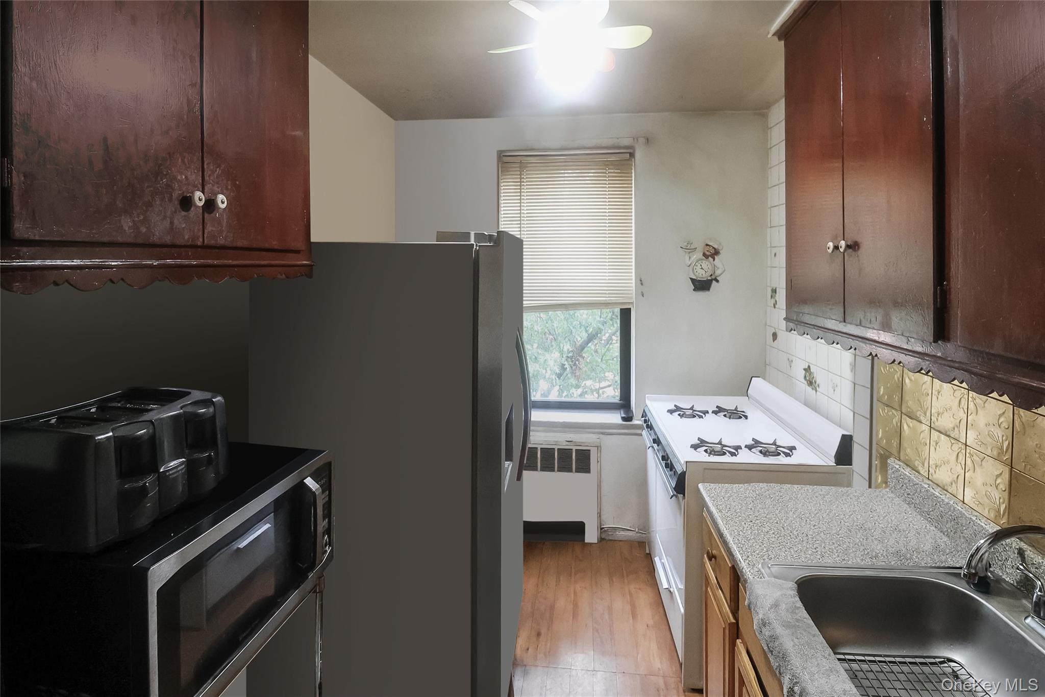 730 E 232nd Street # 5D, Bronx, NY 10466