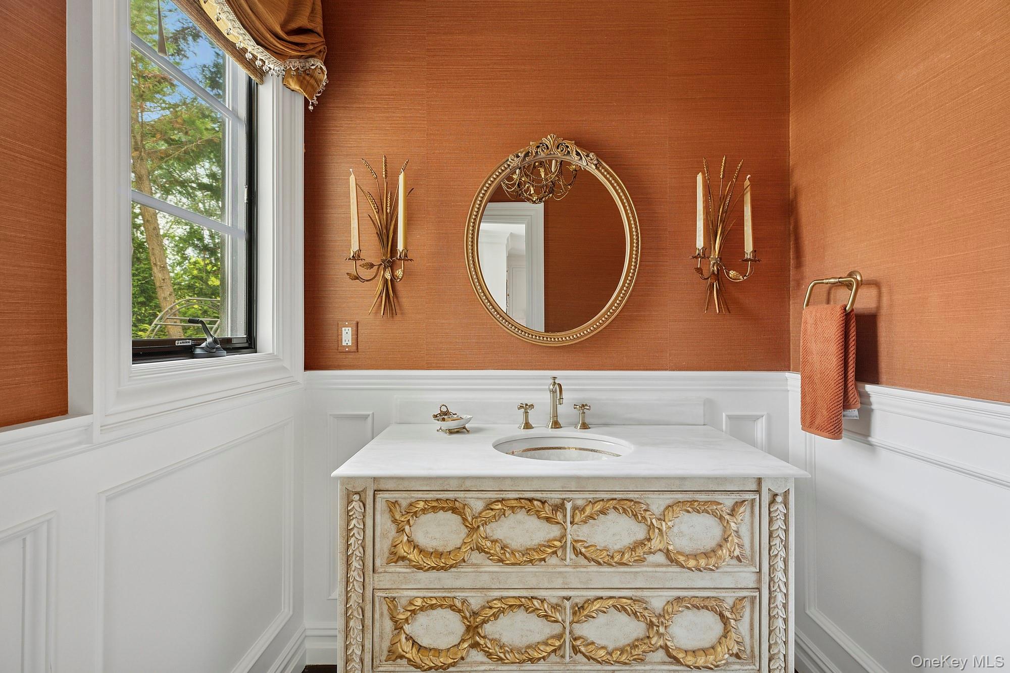 353 Centre Island Road, Oyster Bay, NY 11771