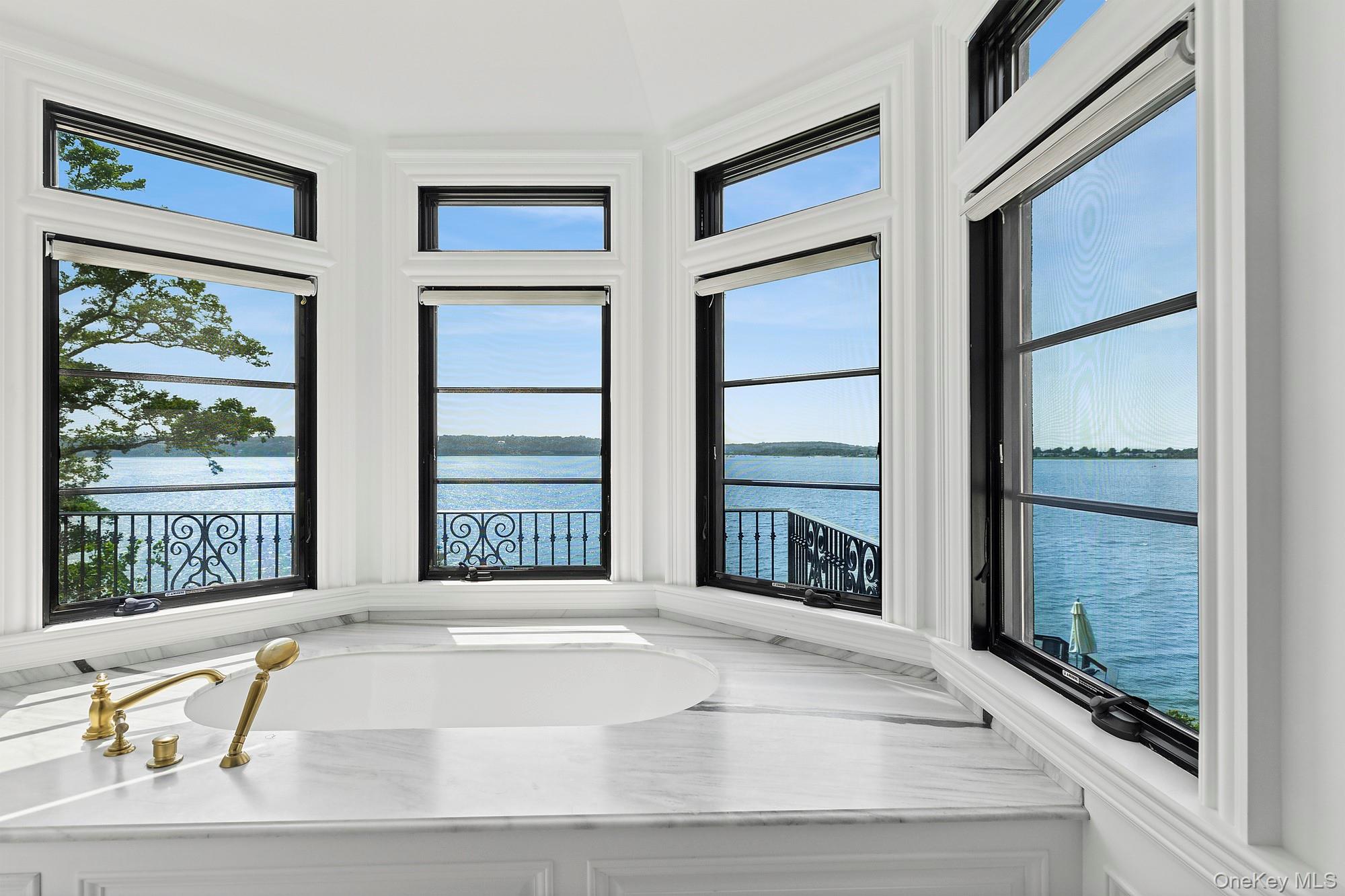 353 Centre Island Road, Oyster Bay, NY 11771