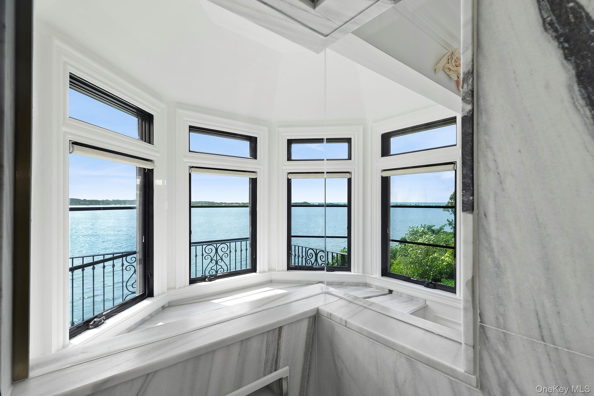 353 Centre Island Road, Oyster Bay, NY 11771