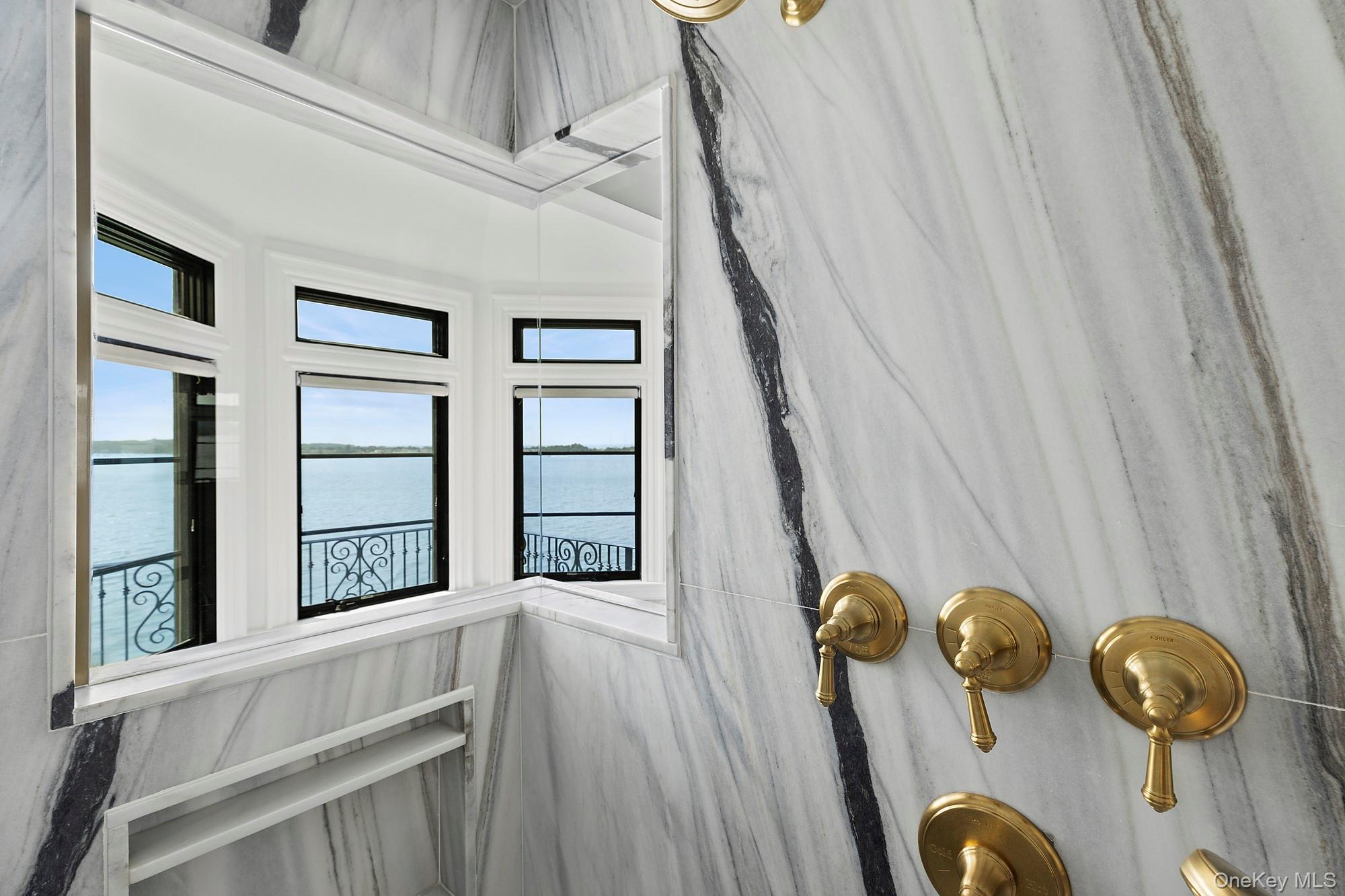 353 Centre Island Road, Oyster Bay, NY 11771