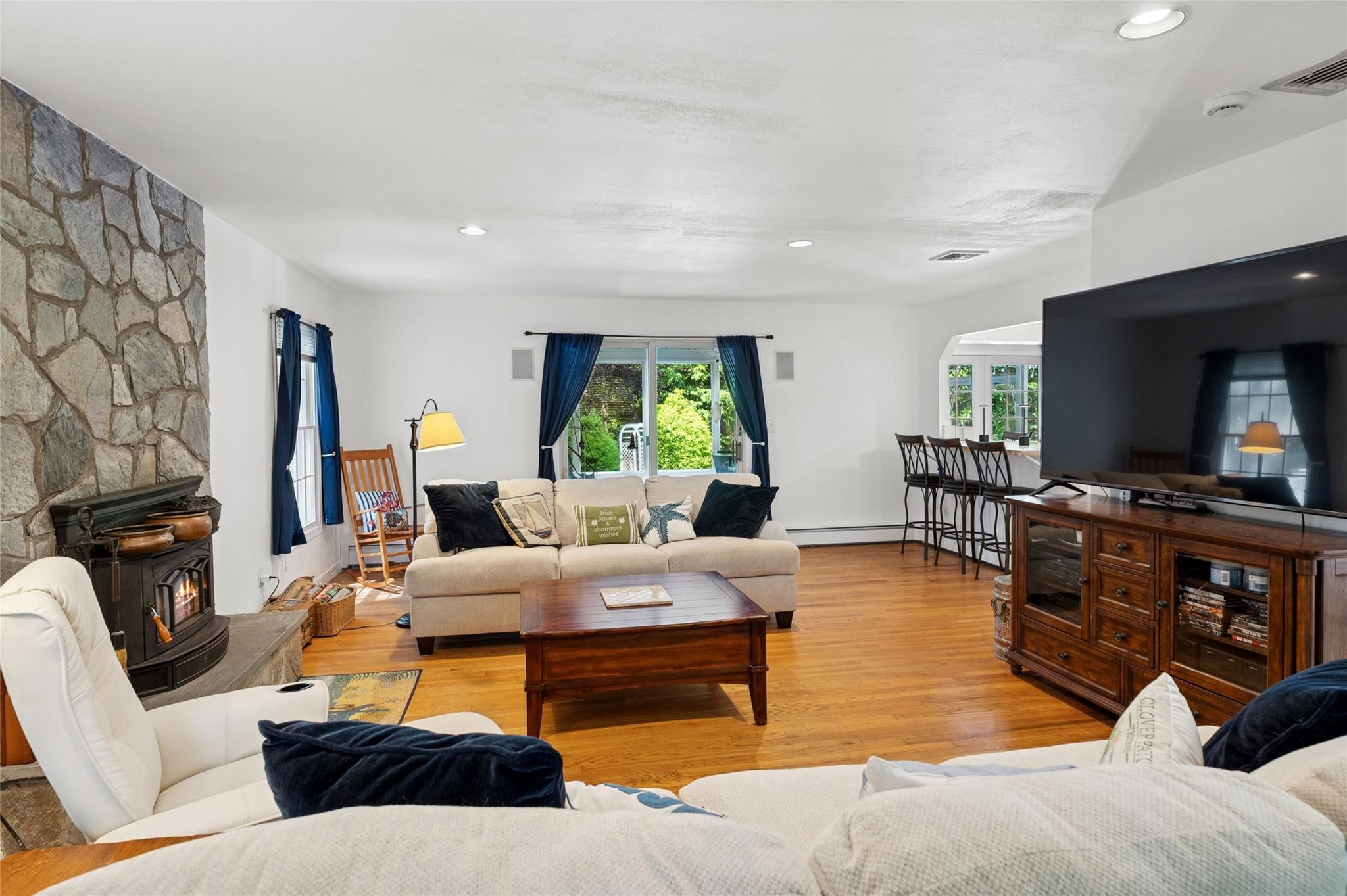 21 Windwood Court, Westhampton, NY 11977