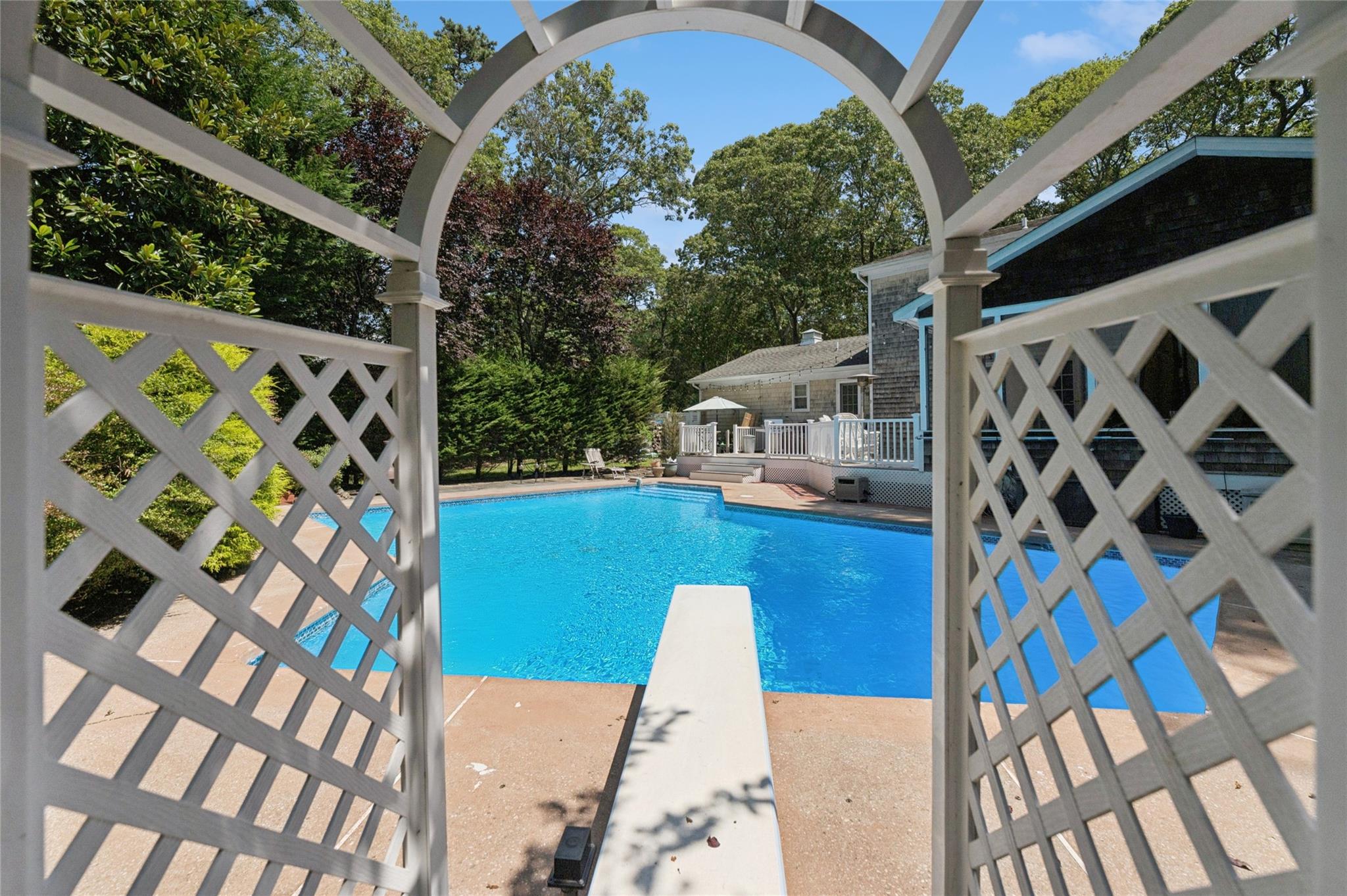 21 Windwood Court, Westhampton, NY 11977