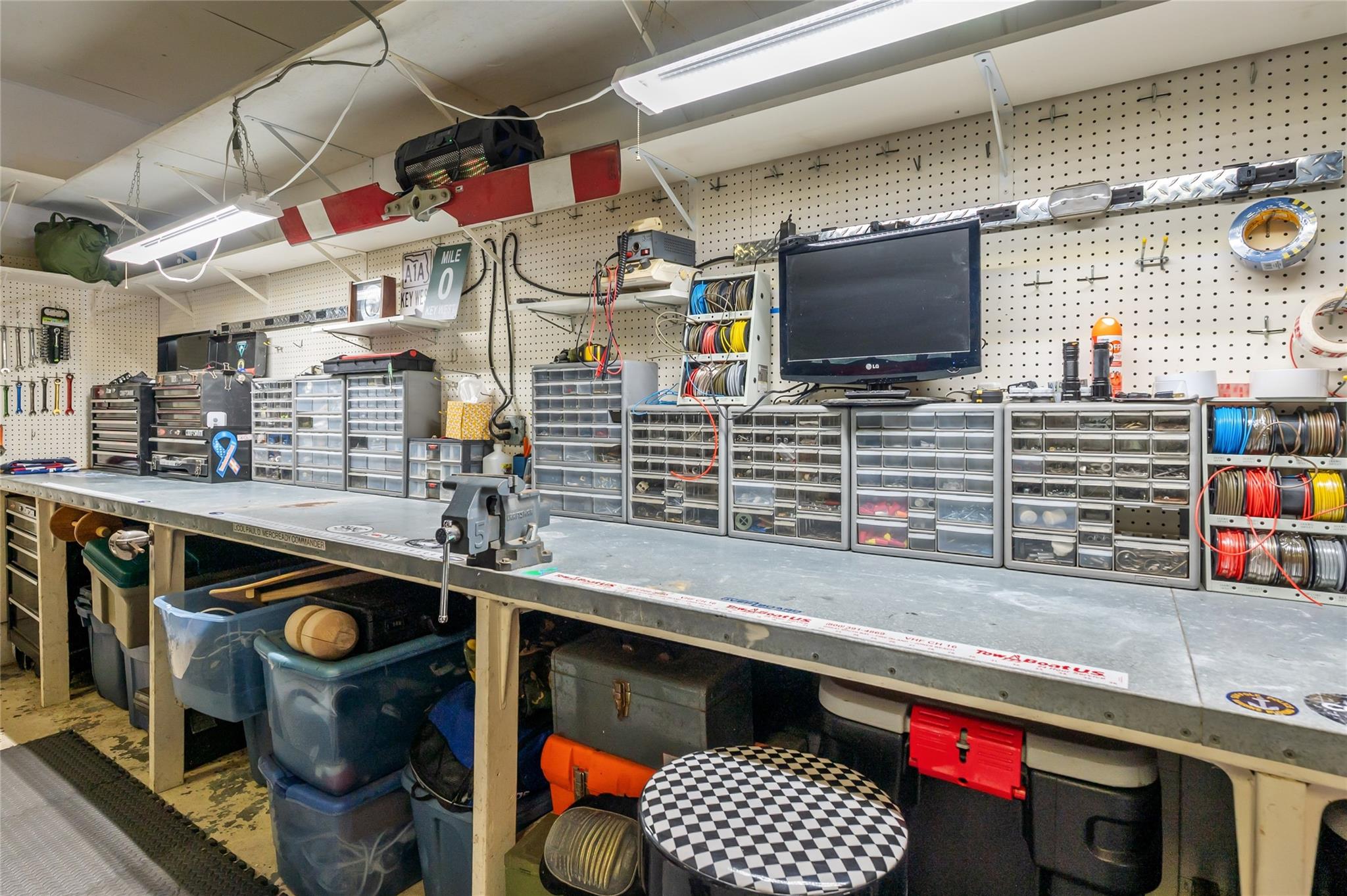 21 Windwood Court, Westhampton, NY 11977