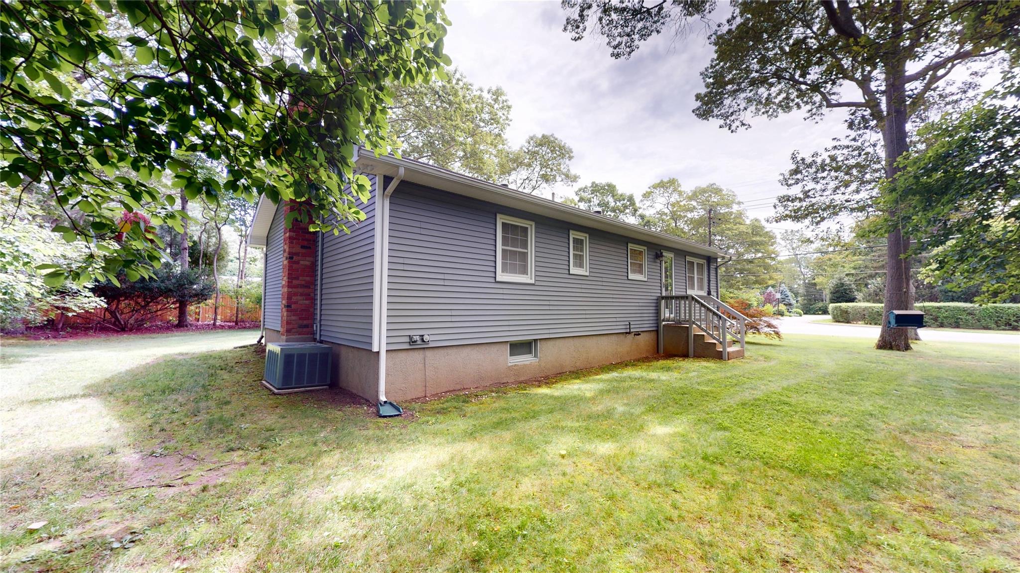 17 E Moriches Boulevard, East Moriches, NY 11940