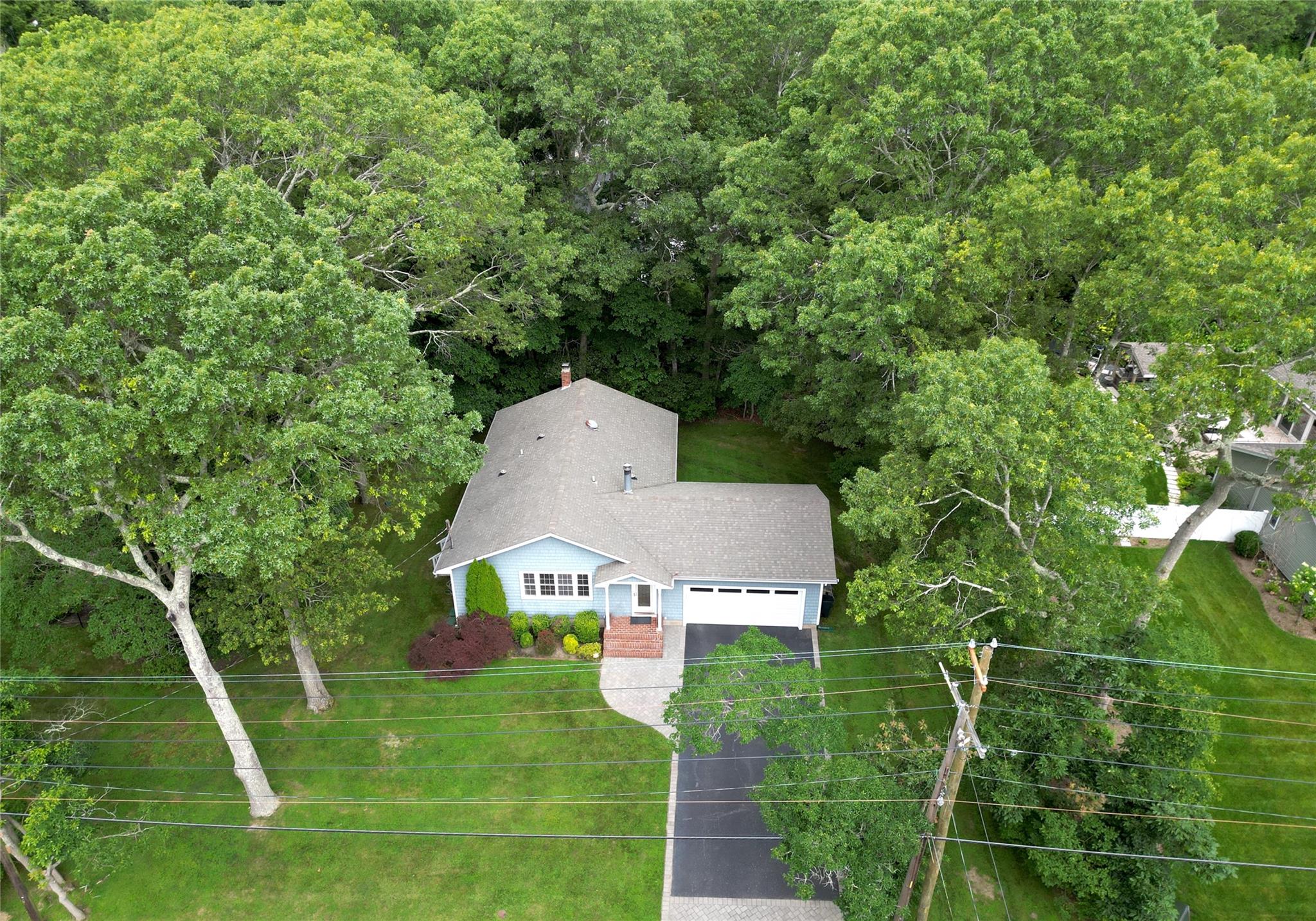 17 E Moriches Boulevard, East Moriches, NY 11940