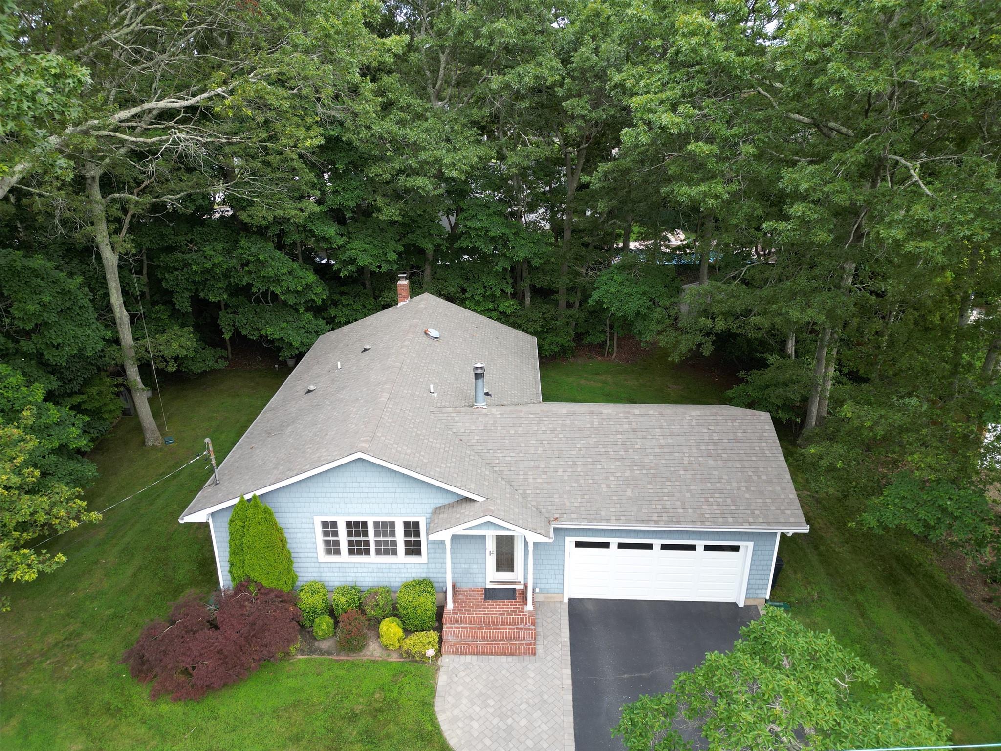 17 E Moriches Boulevard, East Moriches, NY 11940