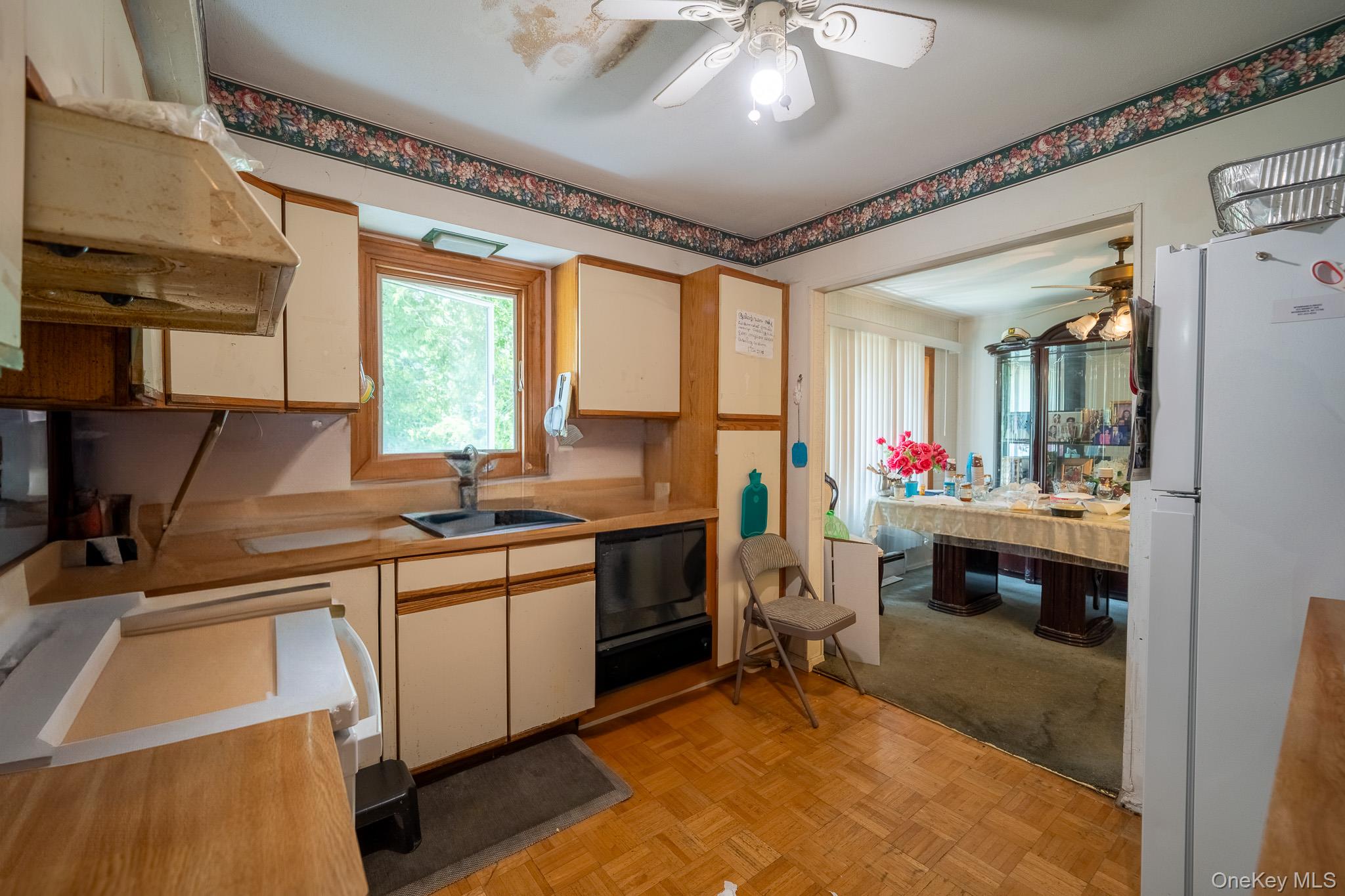 14 Arcadia Drive, Dix Hills, NY 11746