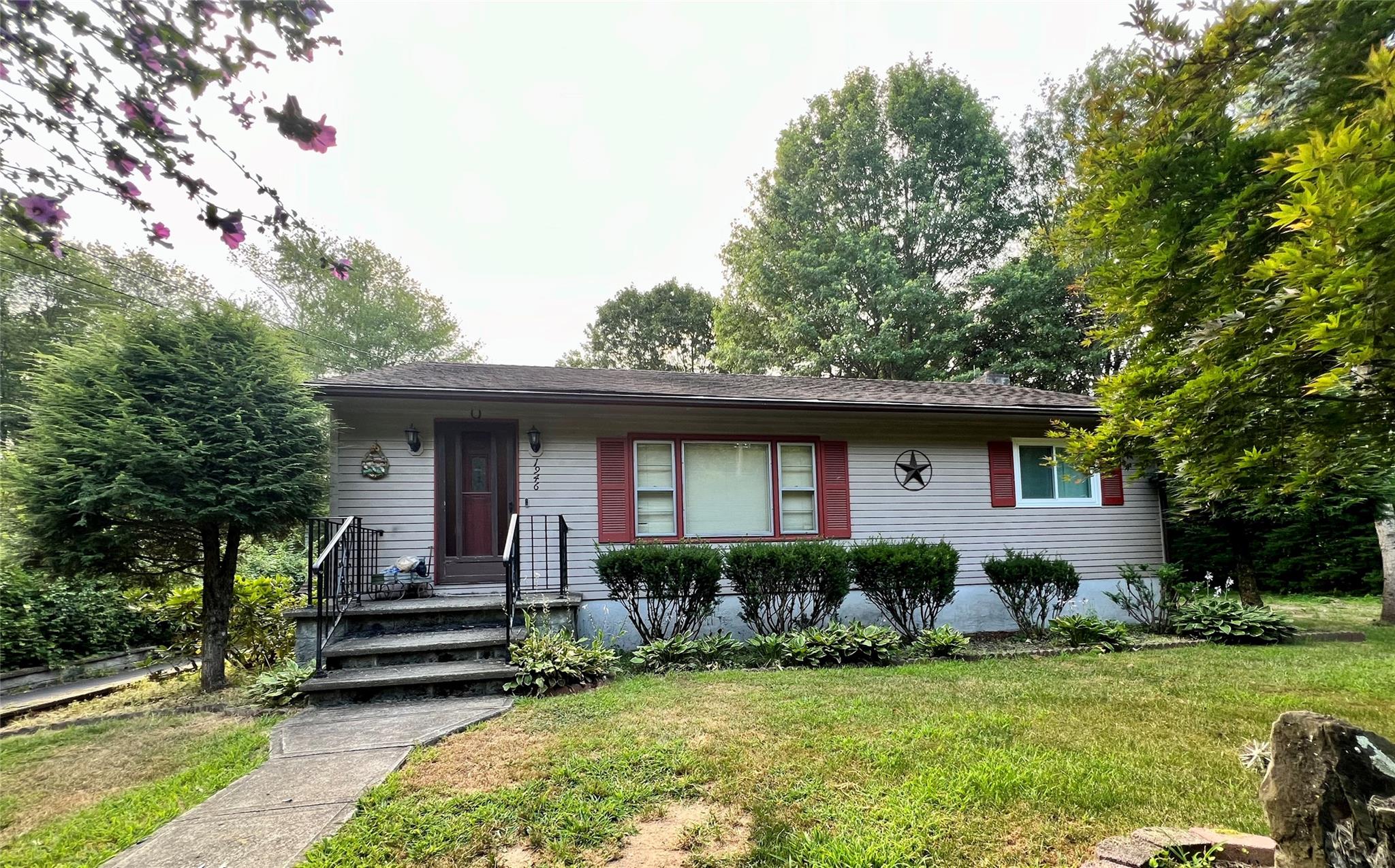 1946 Route 9D, Wappingers Falls, NY 12590