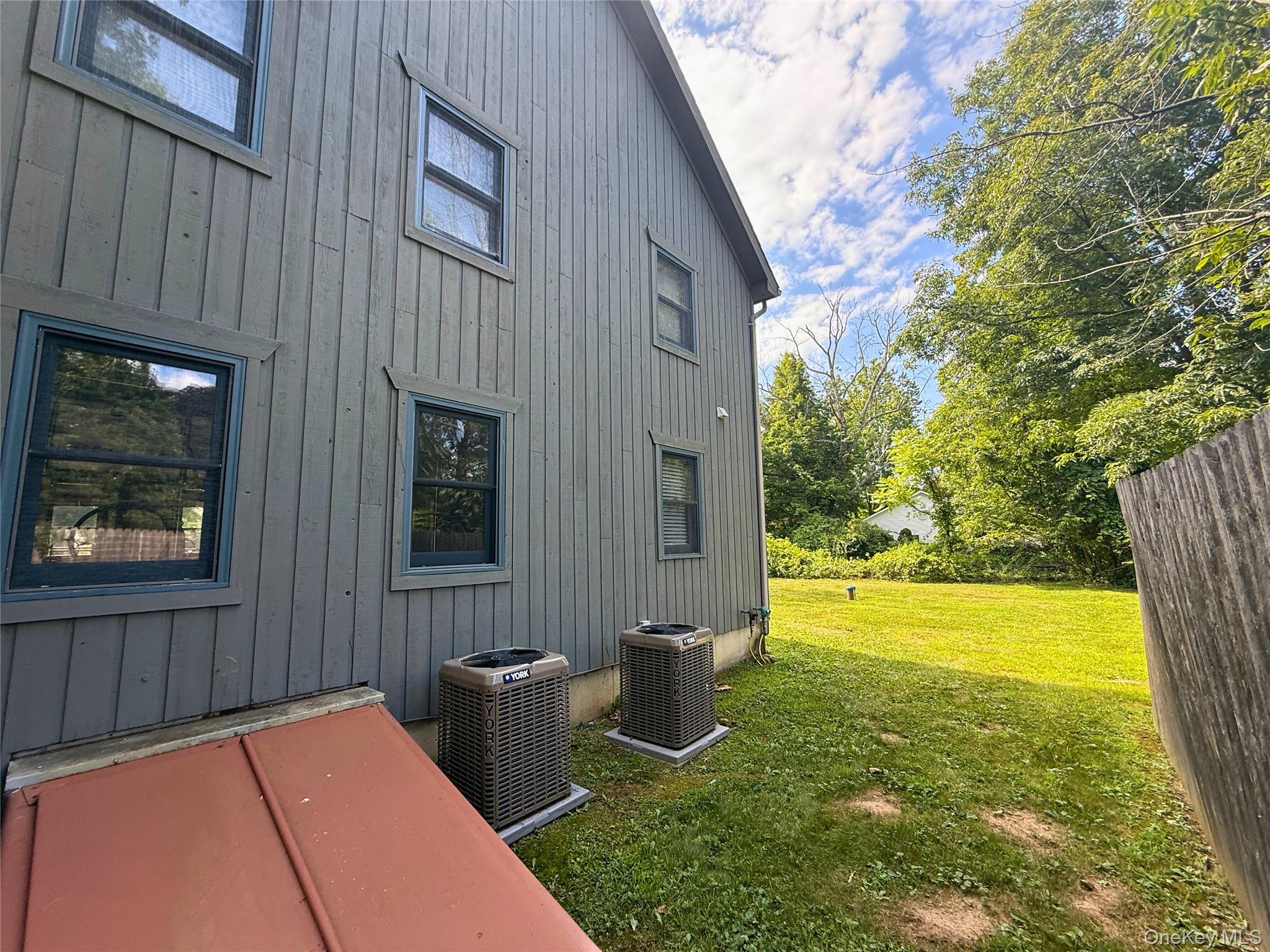 2 Jockey Hollow Road, Warwick, NY 10990