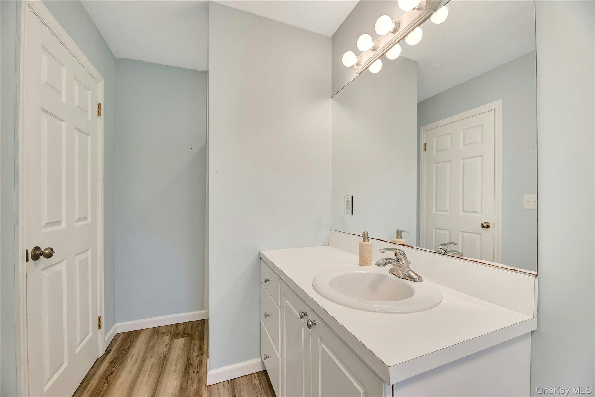 2 Fairview Street, Westhampton, NY 11977