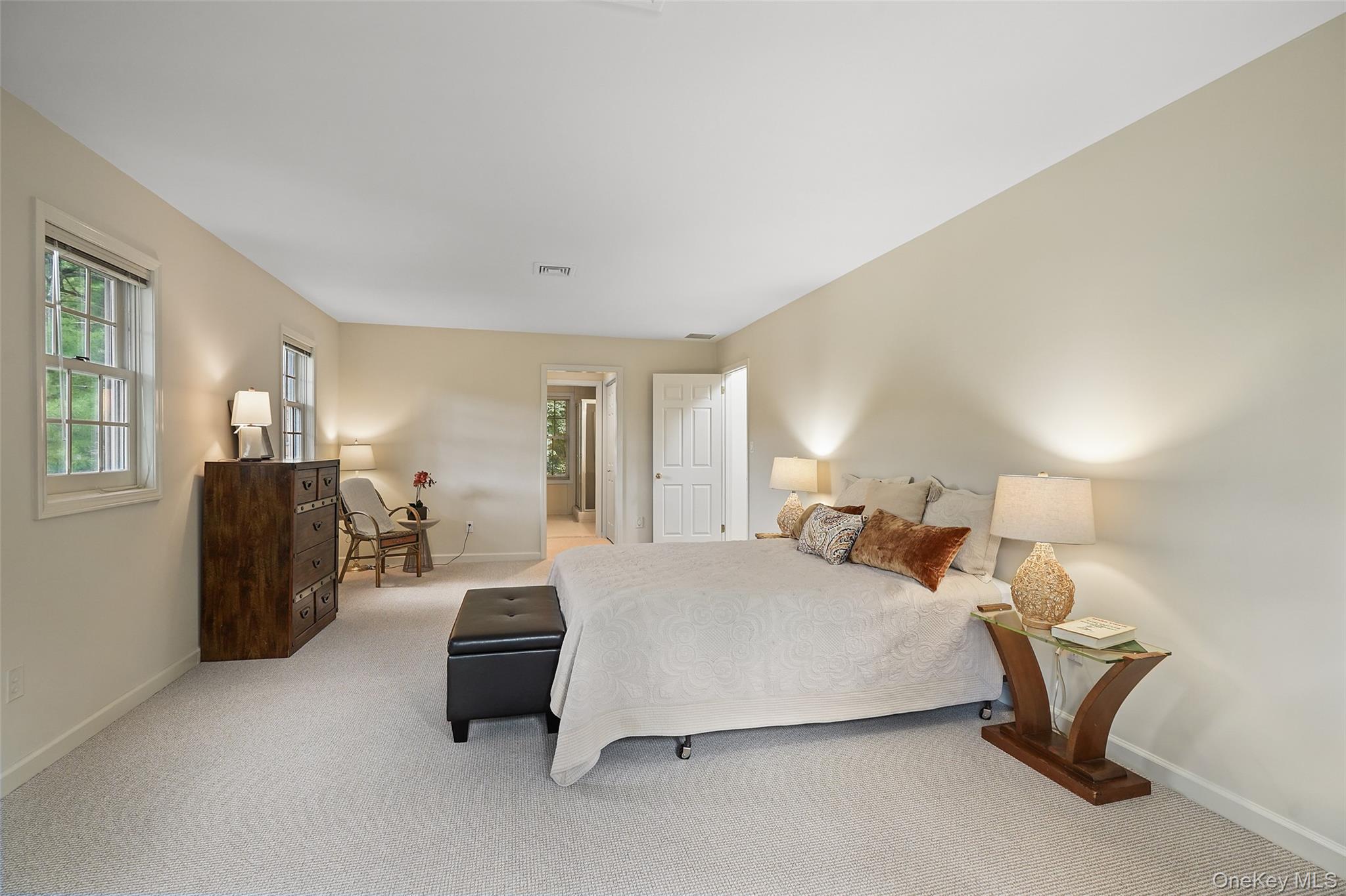 18 Cross River Road, Mount Kisco, NY 10549