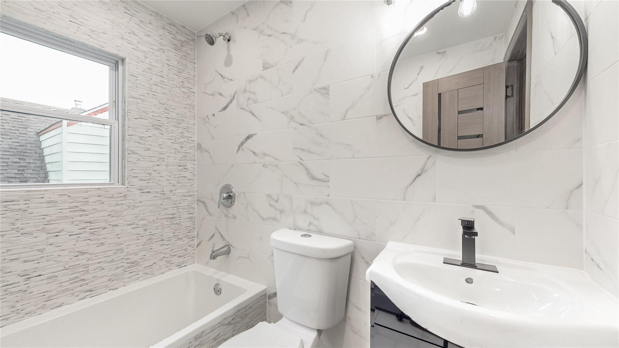 118-27 201st Street, Saint Albans, NY 11412