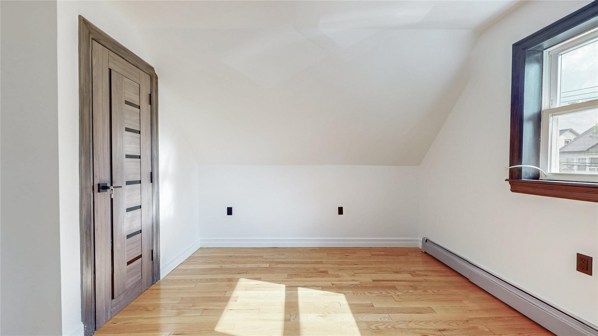 118-27 201st Street, Saint Albans, NY 11412