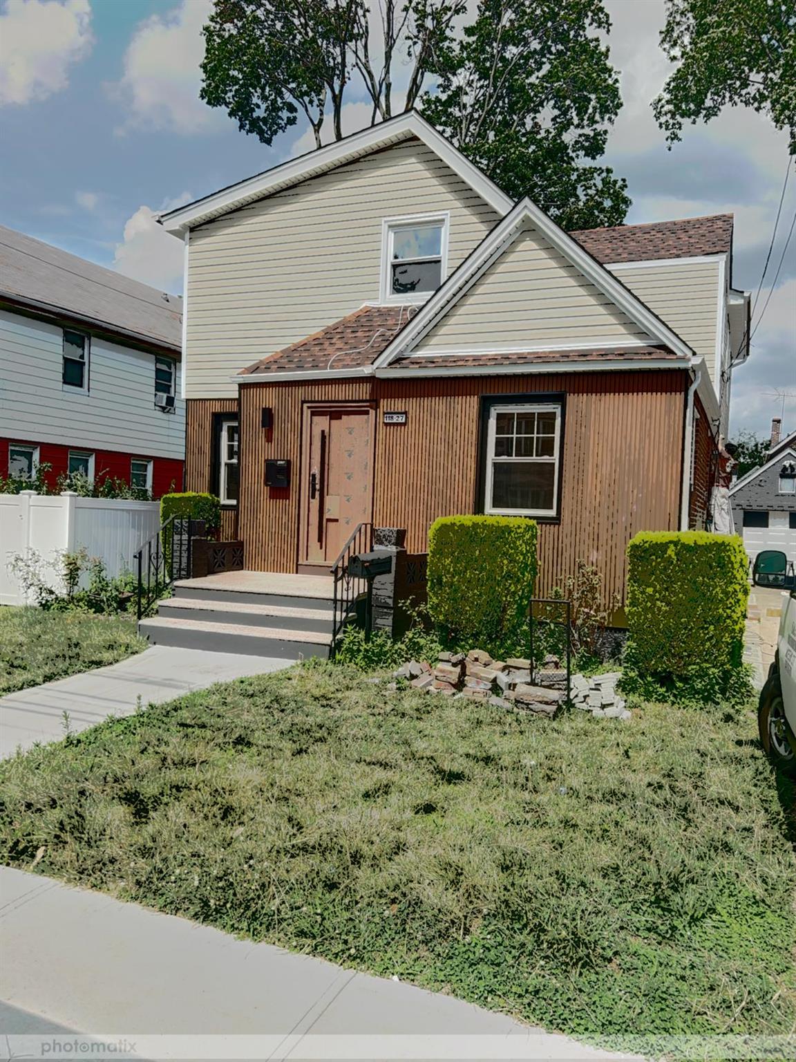 118-27 201st Street, Saint Albans, NY 11412