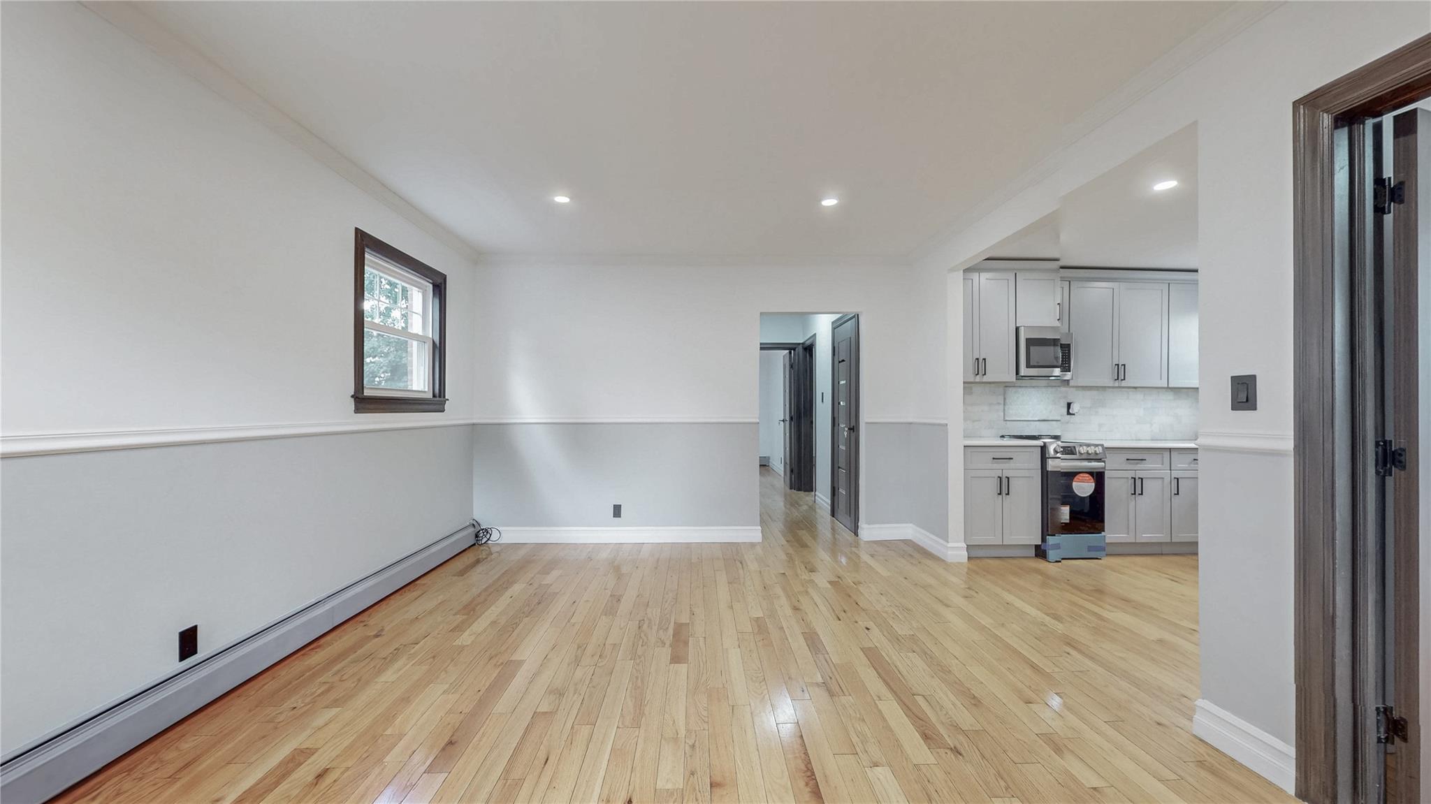 118-27 201st Street, Saint Albans, NY 11412