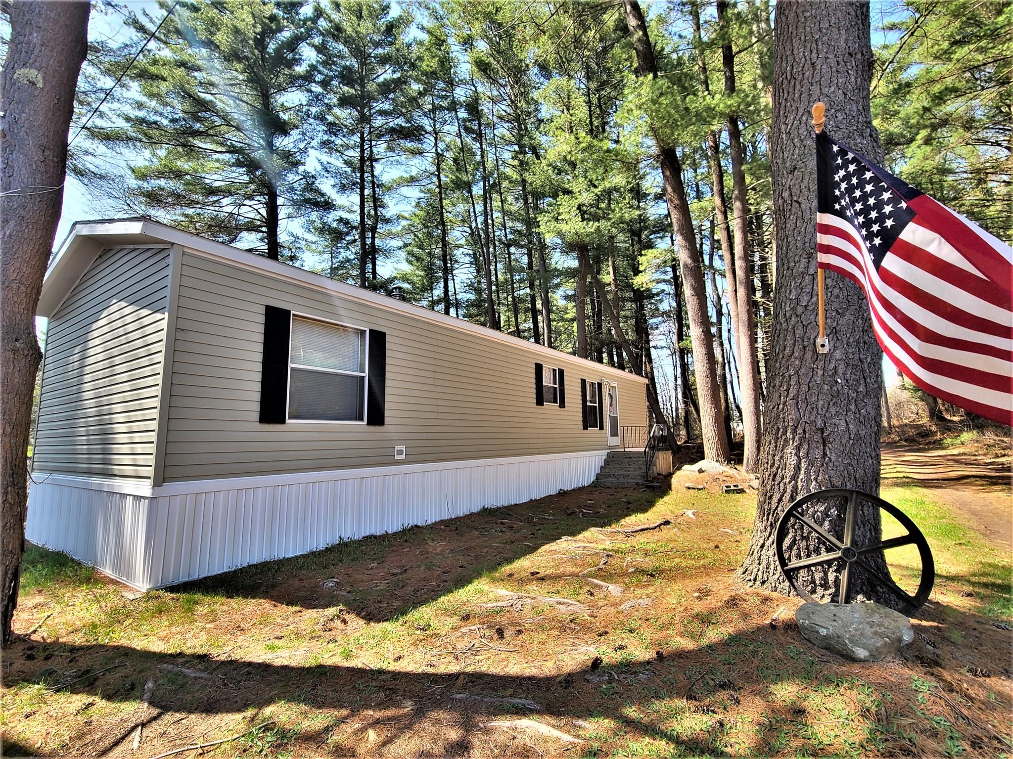 25 George Segar Road, Swan Lake, NY 12783