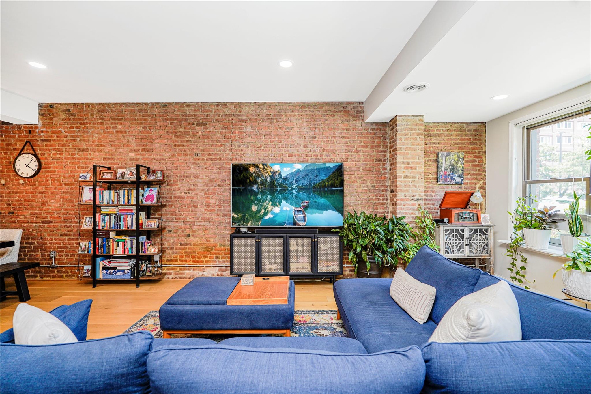 46 Bay St Landing # Q1F, Staten Island, NY 10301