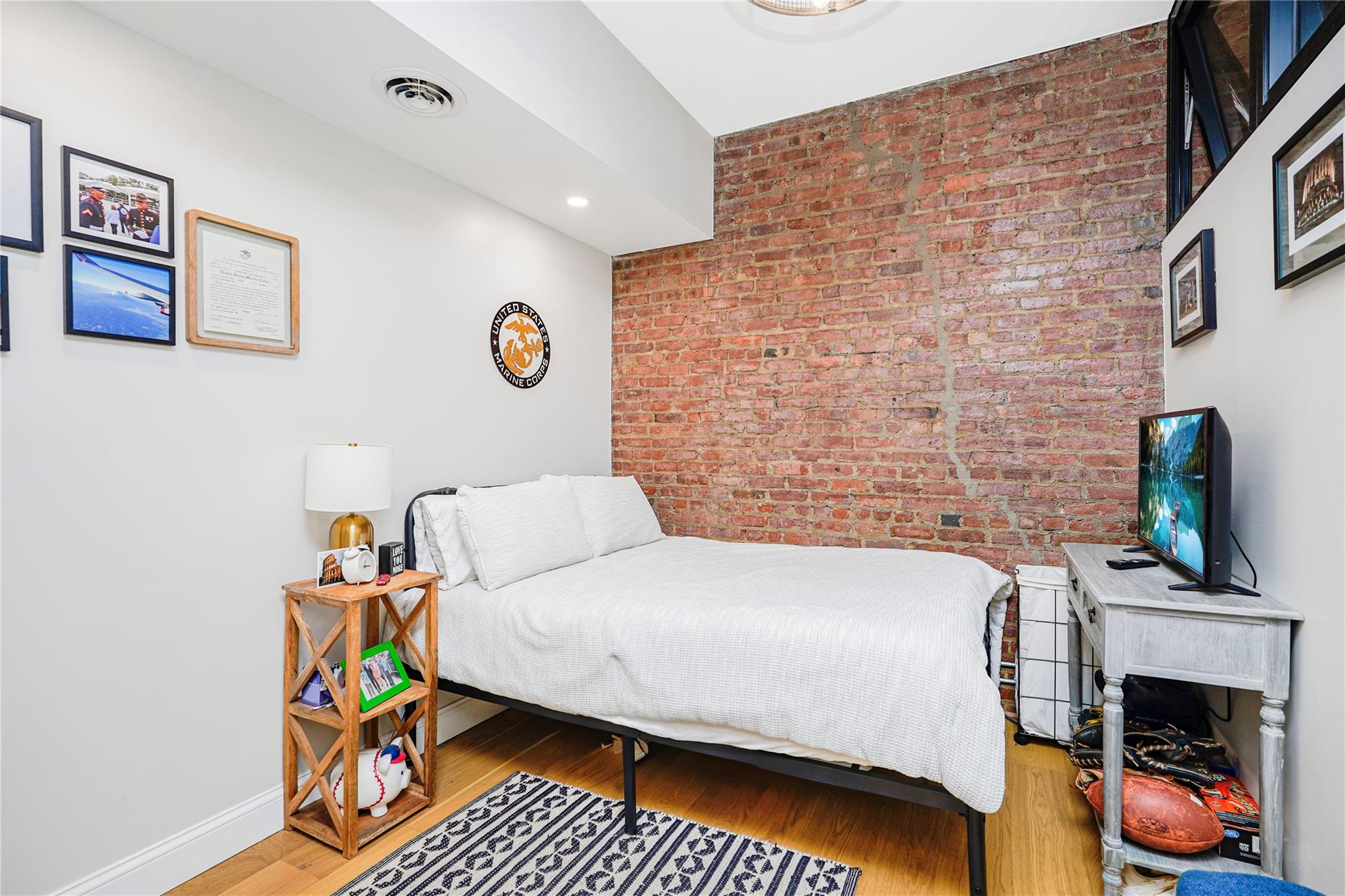 46 Bay St Landing # Q1F, Staten Island, NY 10301