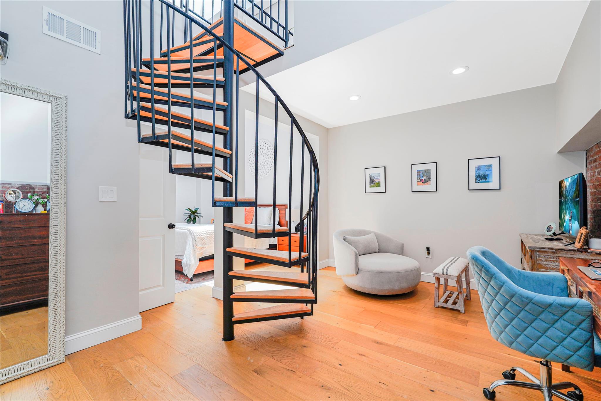 46 Bay St Landing # Q1F, Staten Island, NY 10301