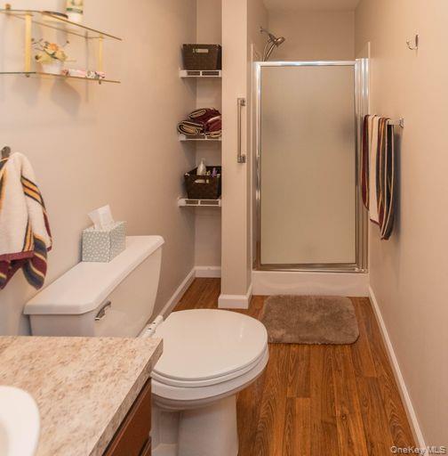 5 Meadowbrook Drive, Kingston, NY 12401