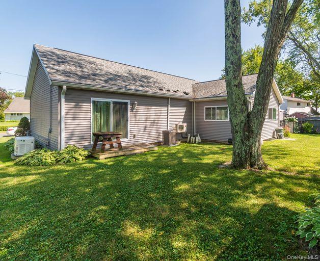 5 Meadowbrook Drive, Kingston, NY 12401