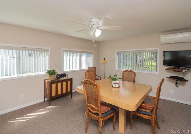 5 Meadowbrook Drive, Kingston, NY 12401