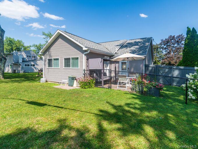 5 Meadowbrook Drive, Kingston, NY 12401