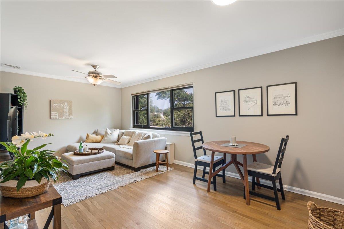 109 15th # G 2, Garden City, NY 11530