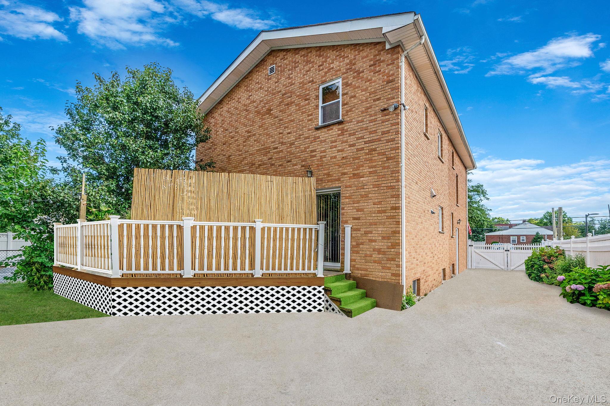 33 Nassau Parkway, Oceanside, NY 11572