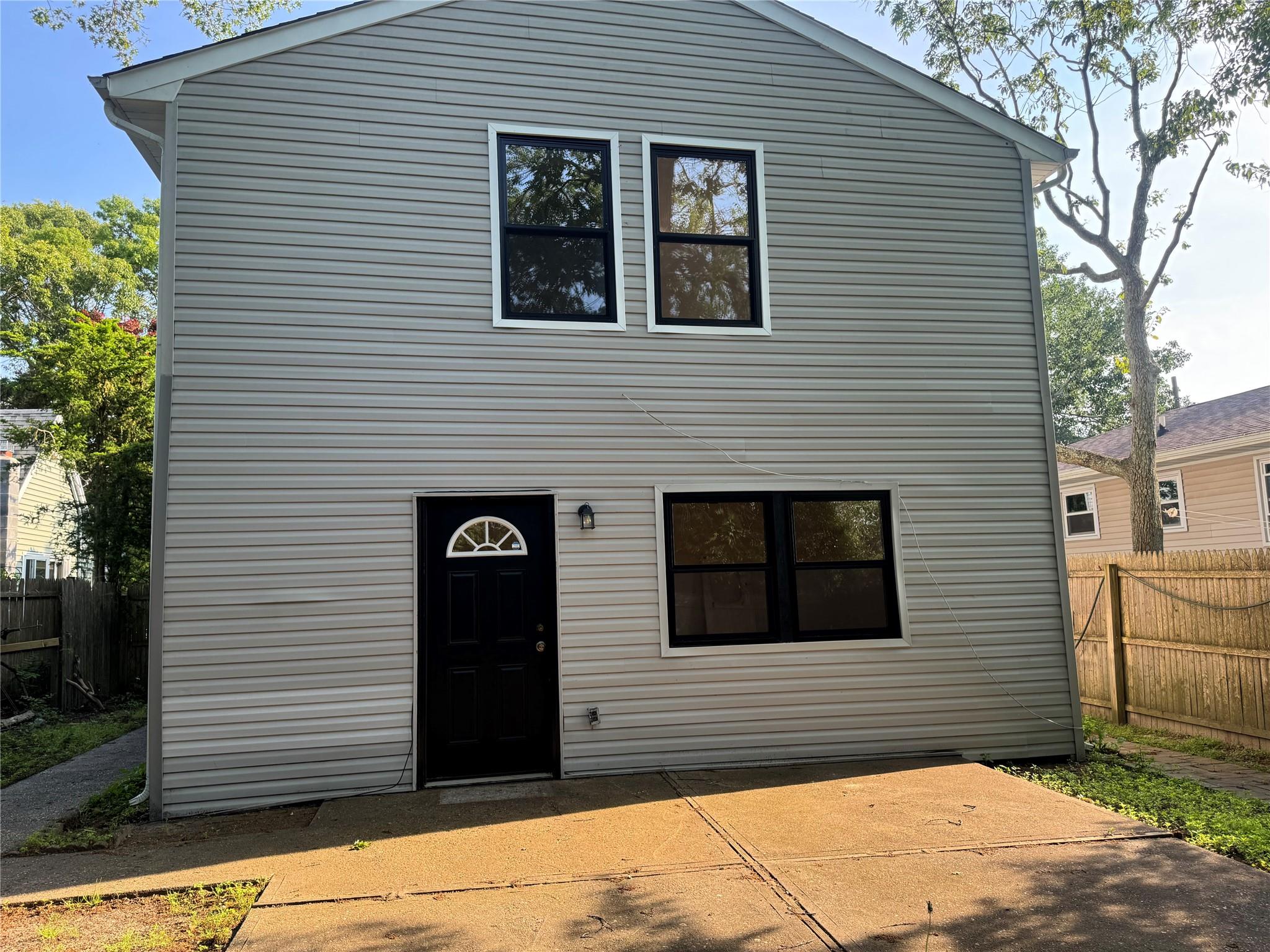 31 Whitestone Road, Sound Beach, NY 11789