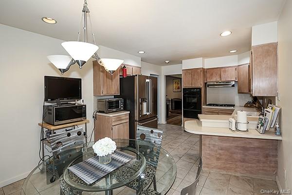 17 Harvard Drive, Woodbury, NY 11797