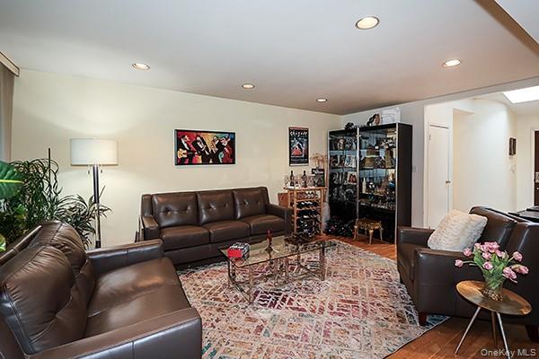 17 Harvard Drive, Woodbury, NY 11797