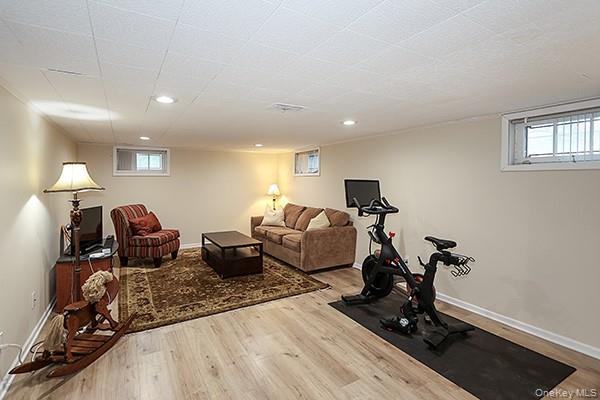 17 Harvard Drive, Woodbury, NY 11797