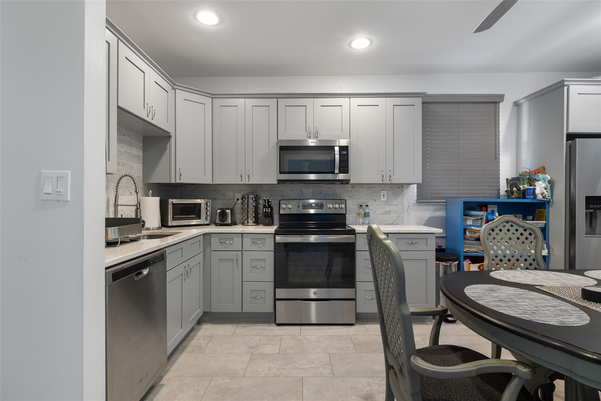 175 S Dunton Avenue, East Patchogue, NY 11772