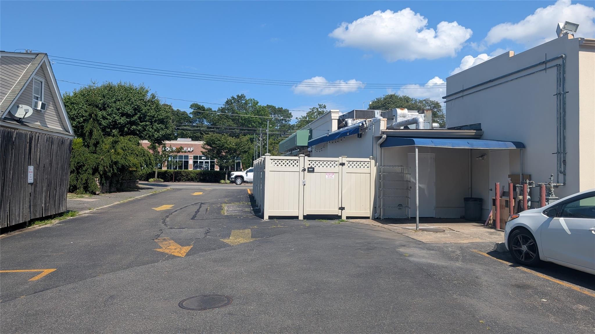 352-354 Larkfield Road, East Northport, NY 11731