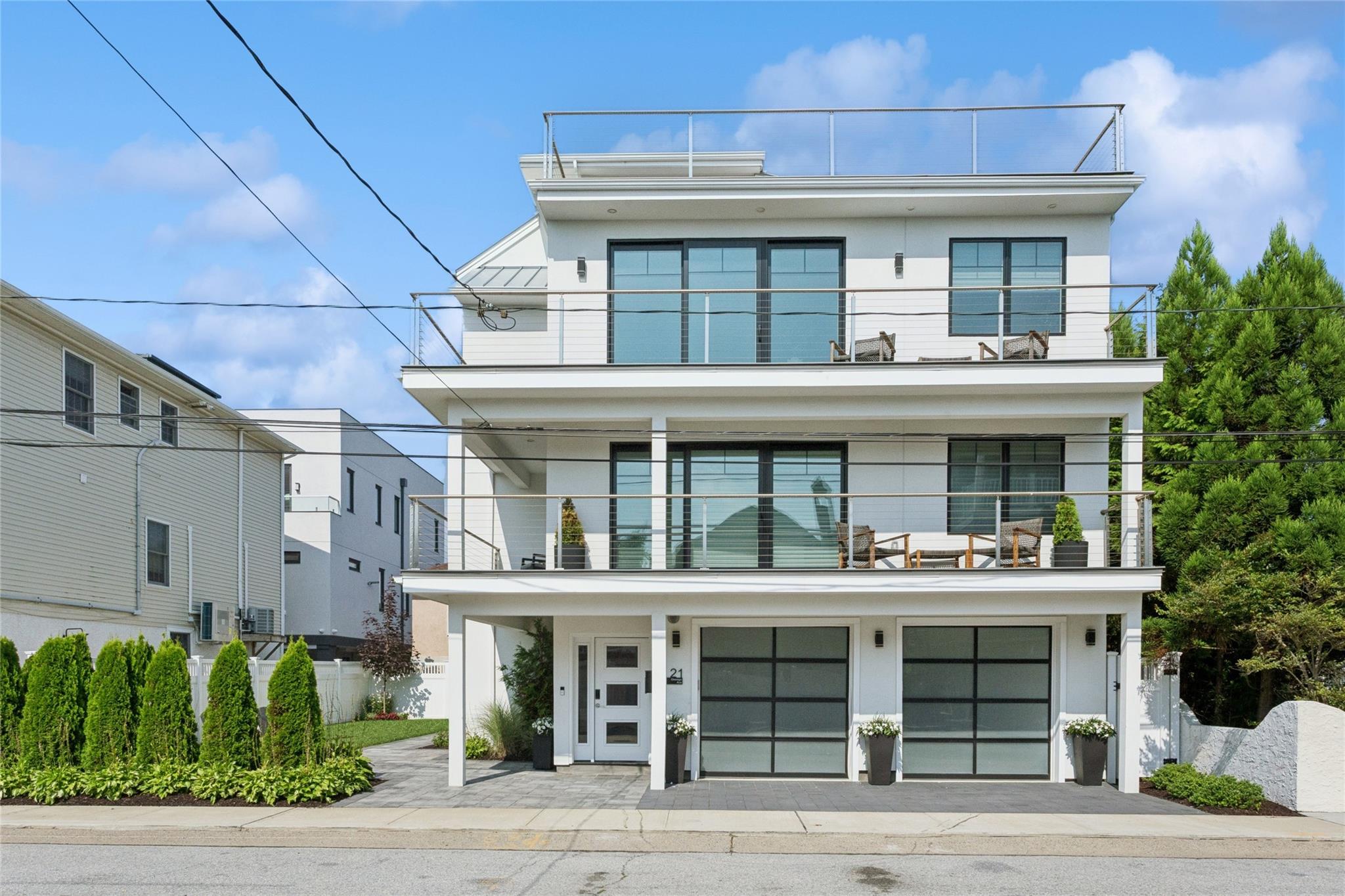 21 Oswego Avenue, East Atlantic Beach, NY 11561