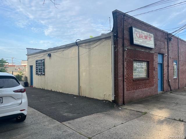 1951 GRAND Avenue, Baldwin, NY 11510