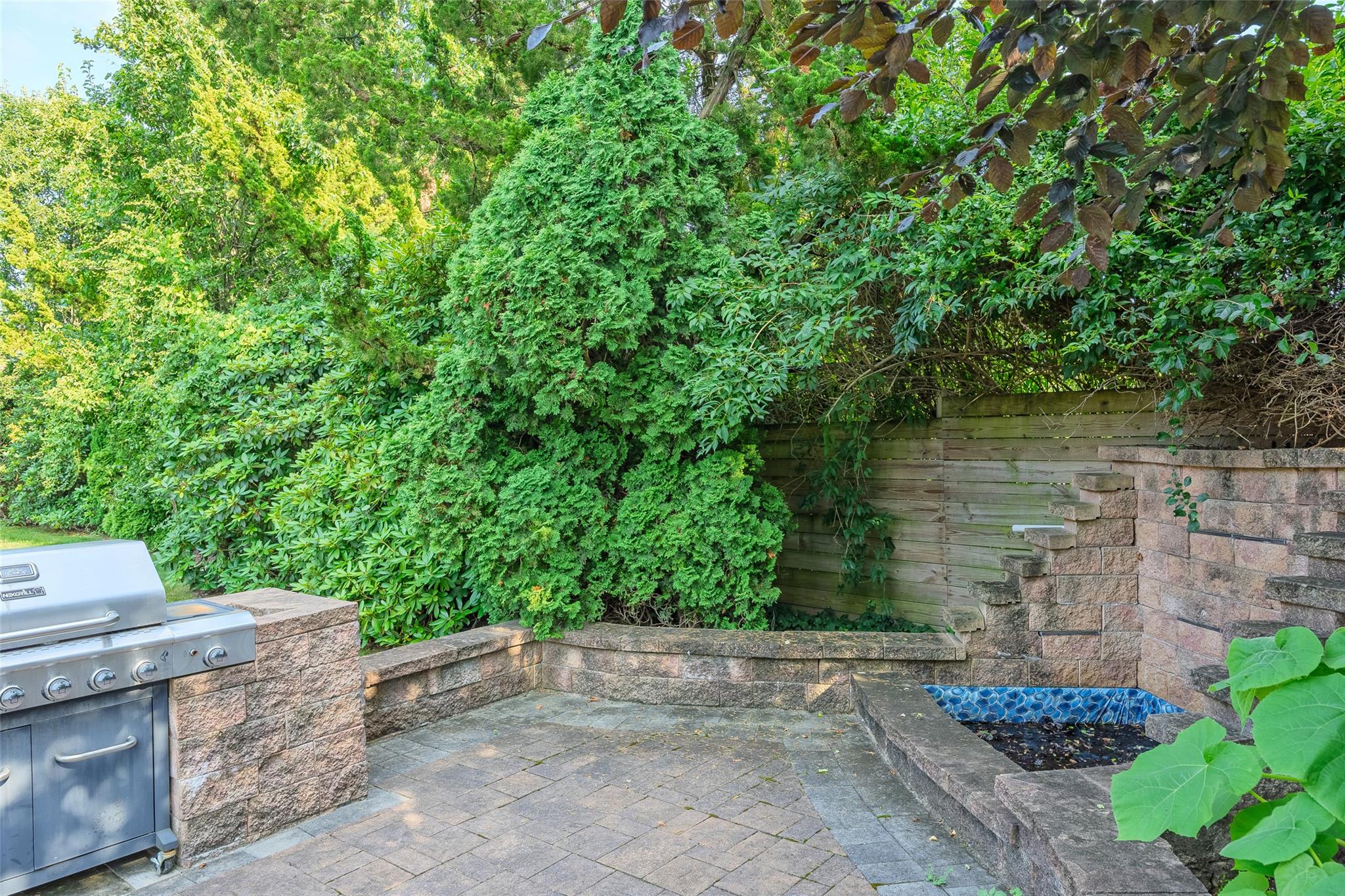 31 Morris Drive, Syosset, NY 11791