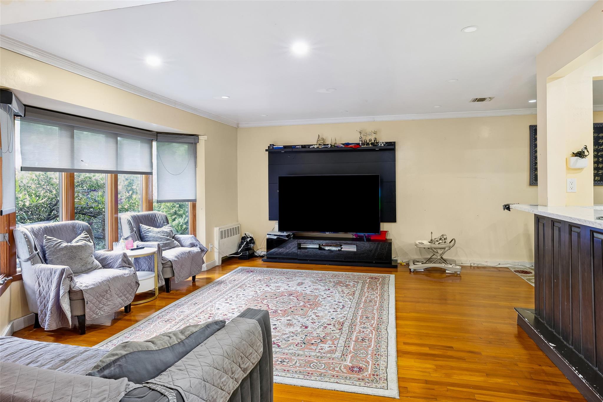 31 Morris Drive, Syosset, NY 11791