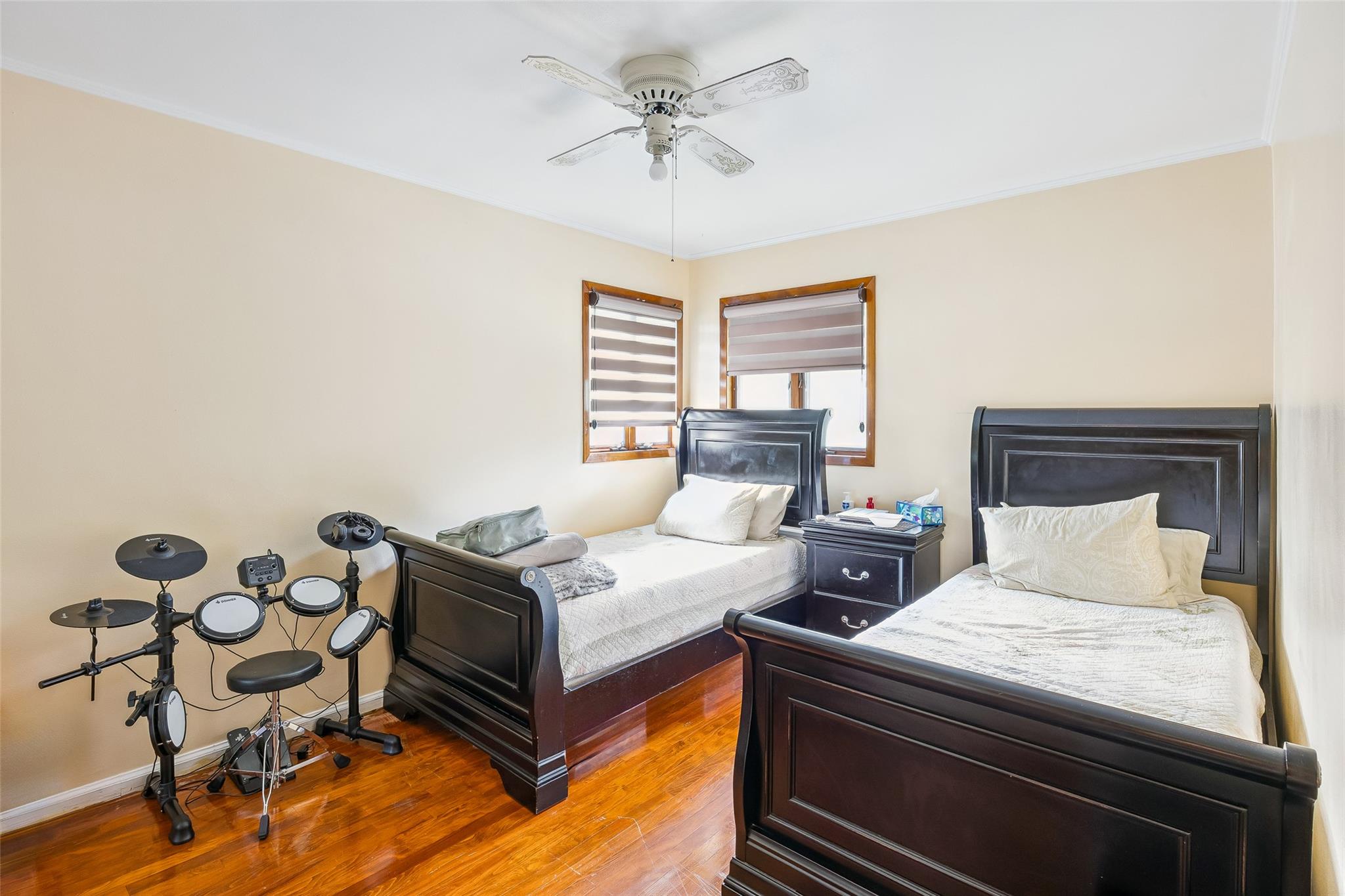 31 Morris Drive, Syosset, NY 11791