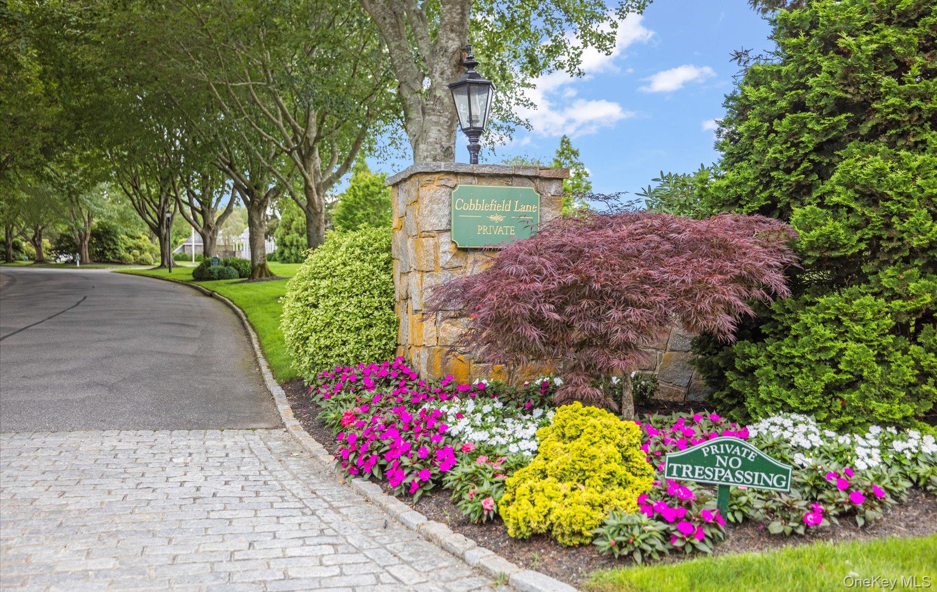 32 Cobblefield Lane, Southampton, NY 11968