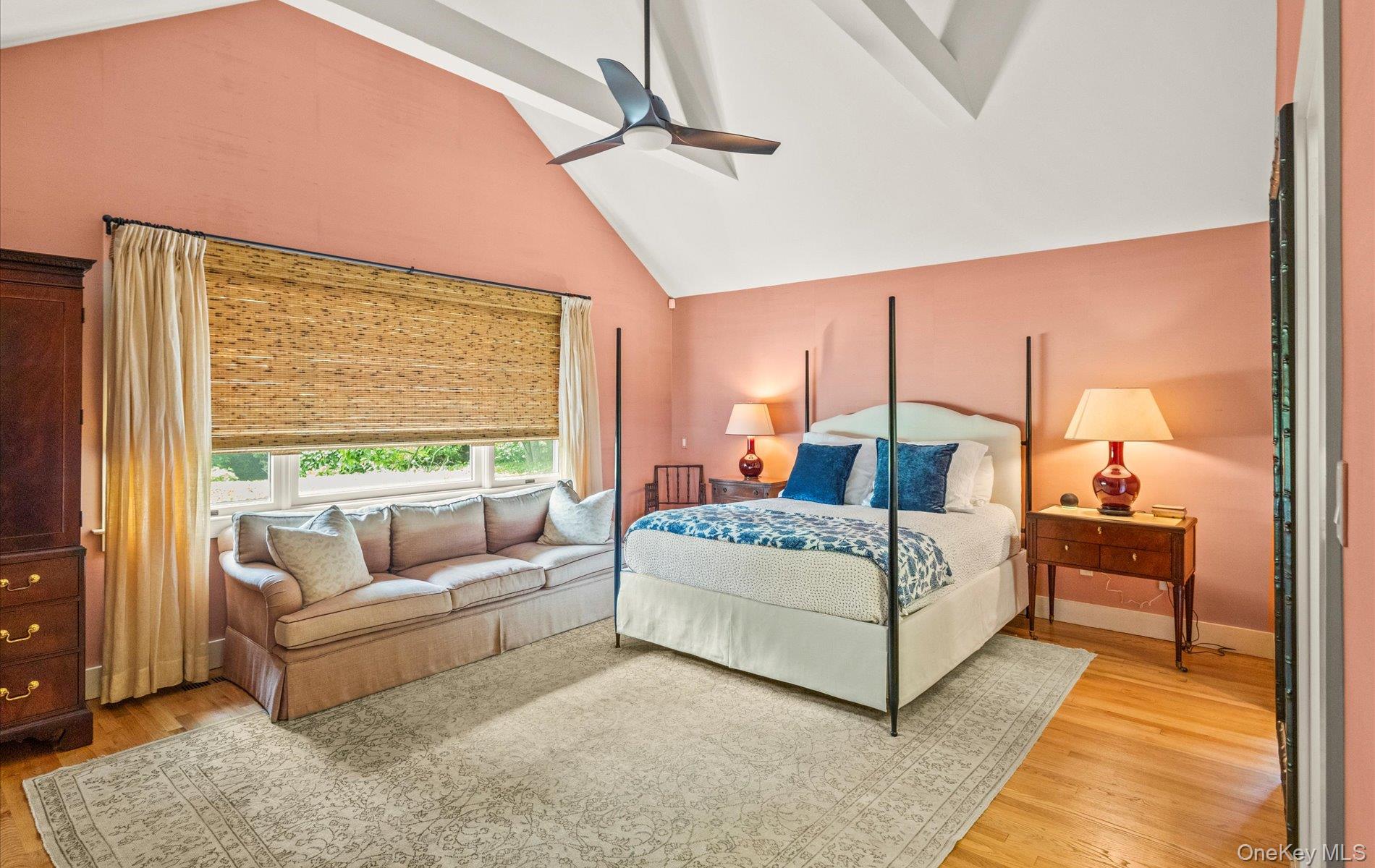 32 Cobblefield Lane, Southampton, NY 11968