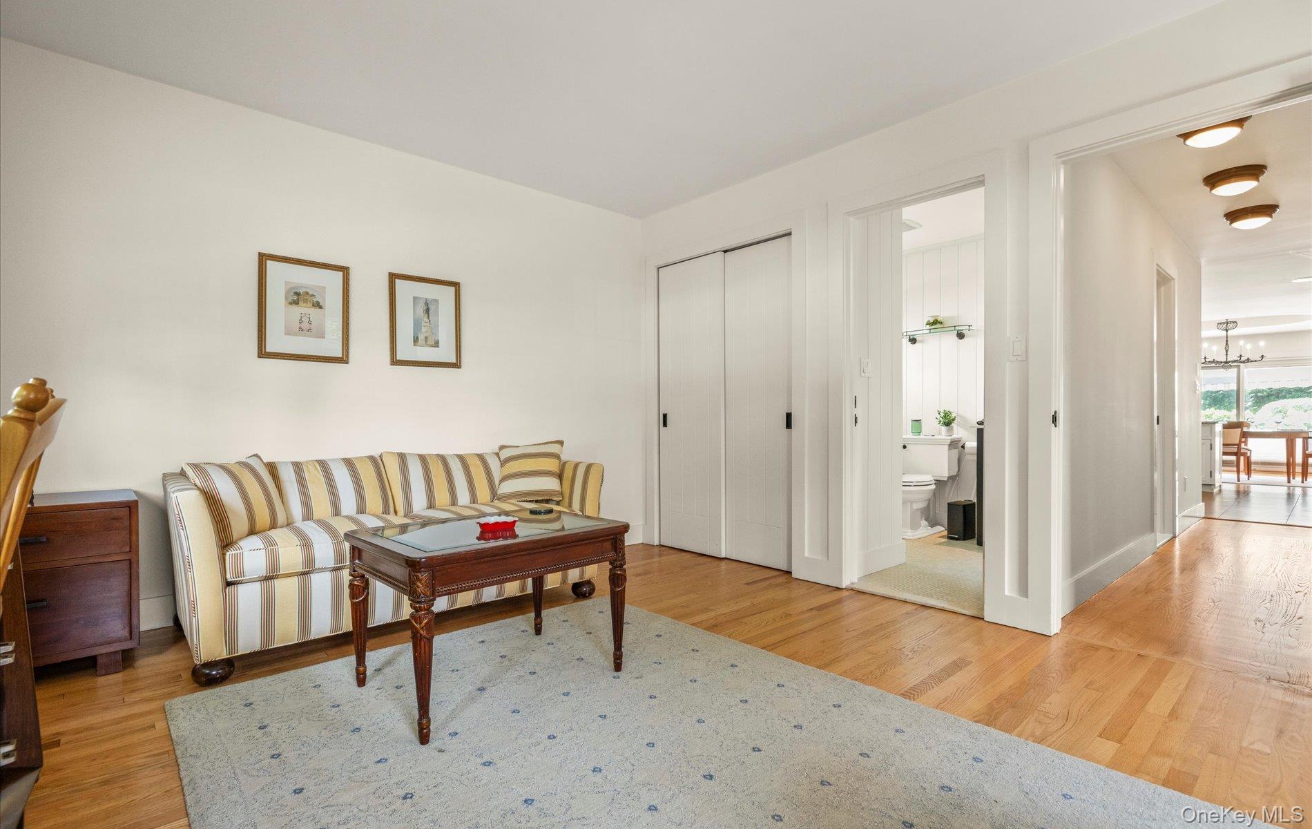 32 Cobblefield Lane, Southampton, NY 11968