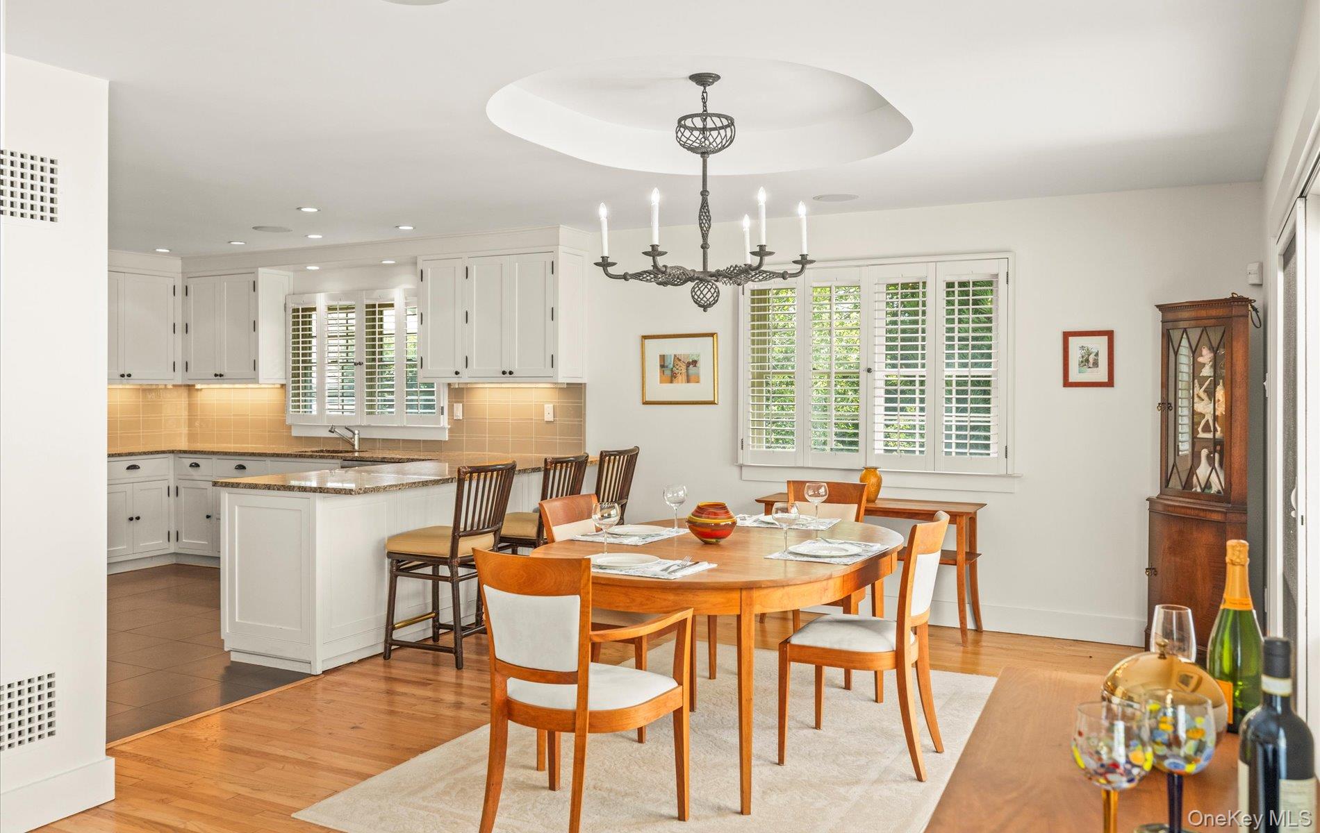 32 Cobblefield Lane, Southampton, NY 11968