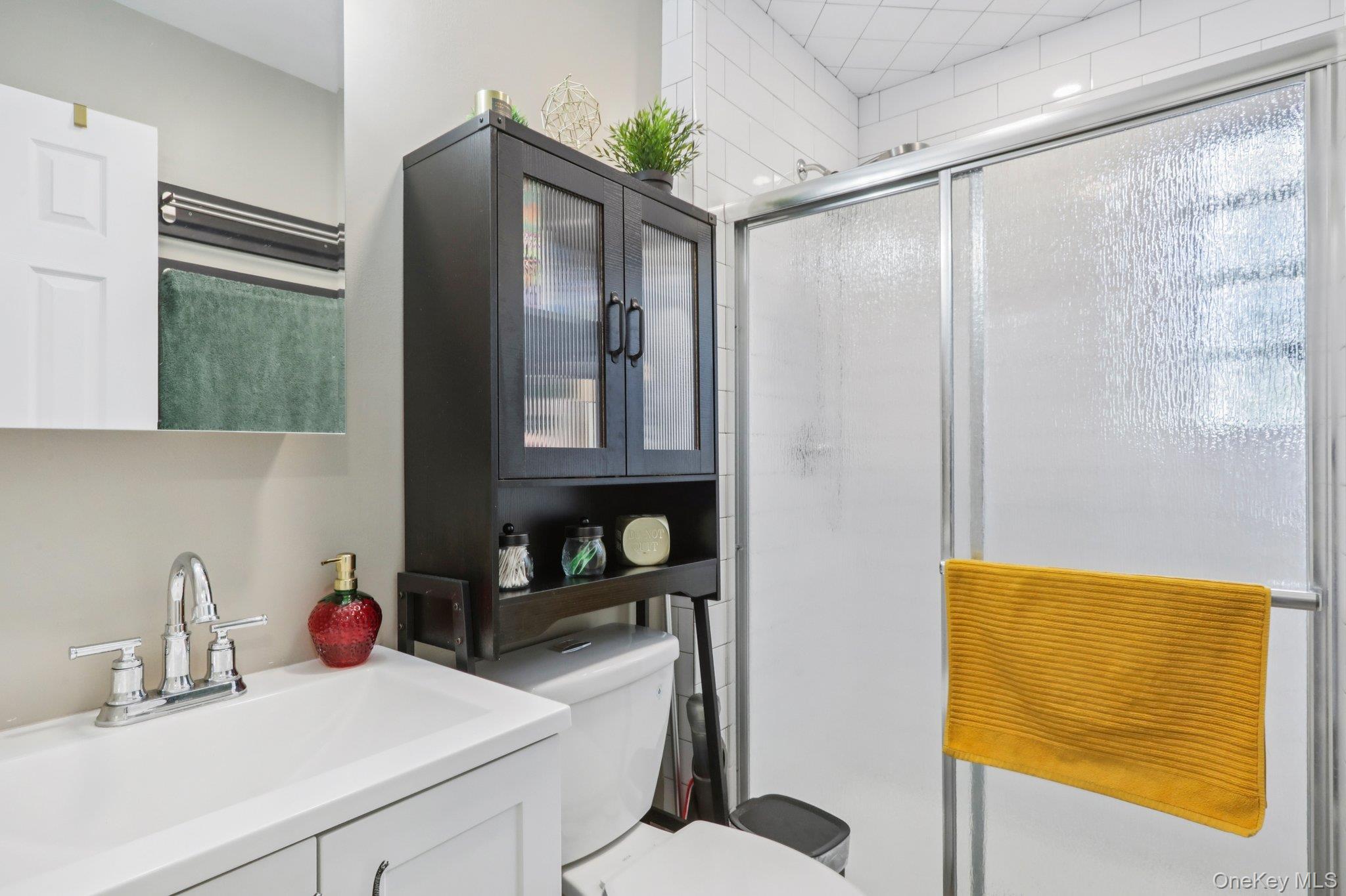 11 Ramapo Road, Garnerville, NY 10923