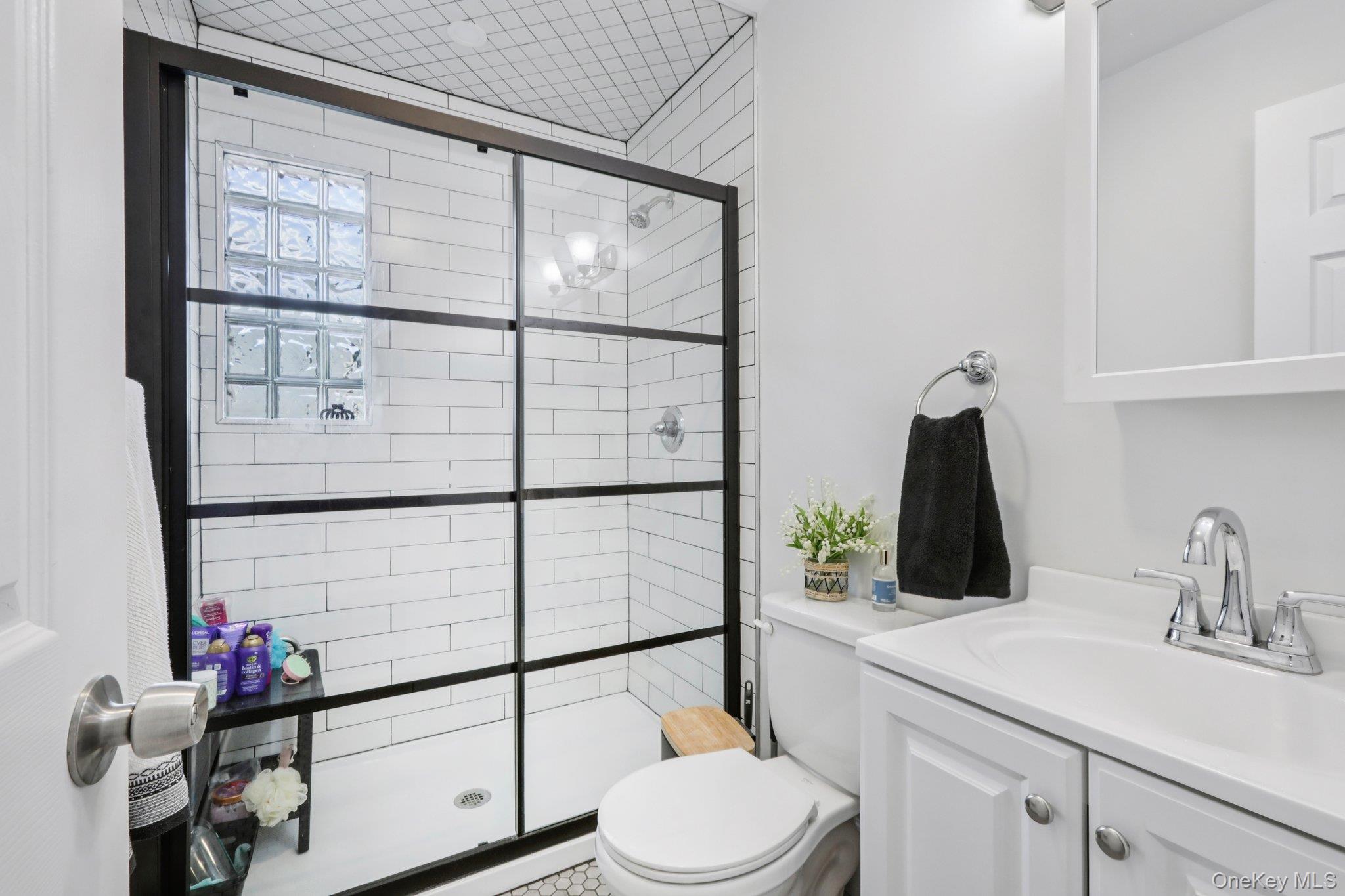 11 Ramapo Road, Garnerville, NY 10923