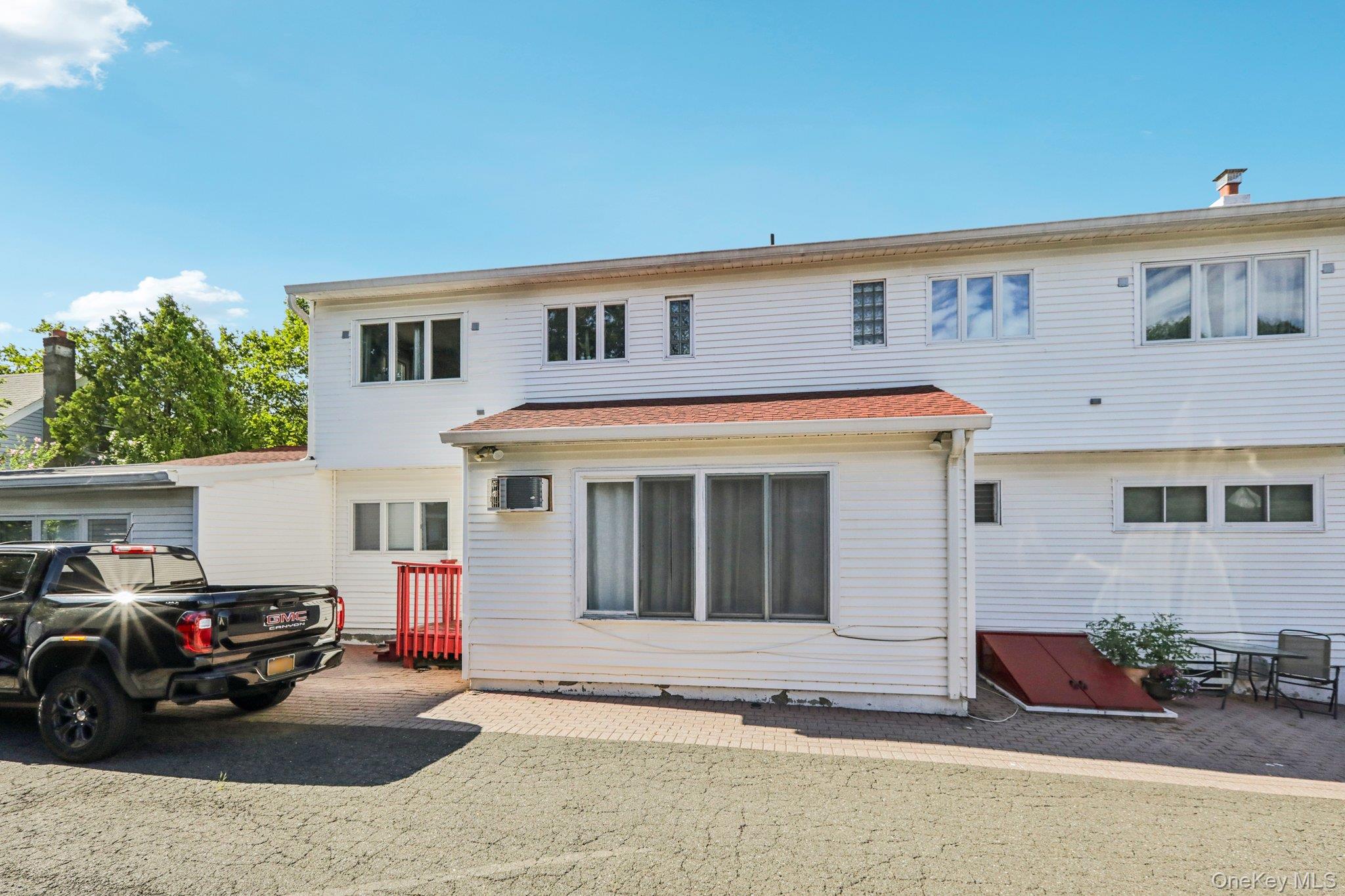 11 Ramapo Road, Garnerville, NY 10923